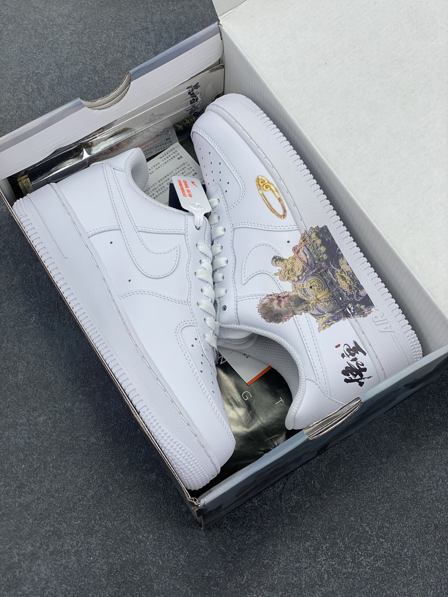 图片[9]-福利特价 Air Force 1 Low 黑神话悟空 原楦头原纸板 打造纯正空军版型专注外贸渠道 全掌内置蜂窝气垫 原盒配件 原厂中底钢印、拉帮完美  货号：CW2288-111 尺码：36 36.5 37.5 38 38.5 39 40 40.5 41 42 42.5 43 44 44.5 45-选品中心