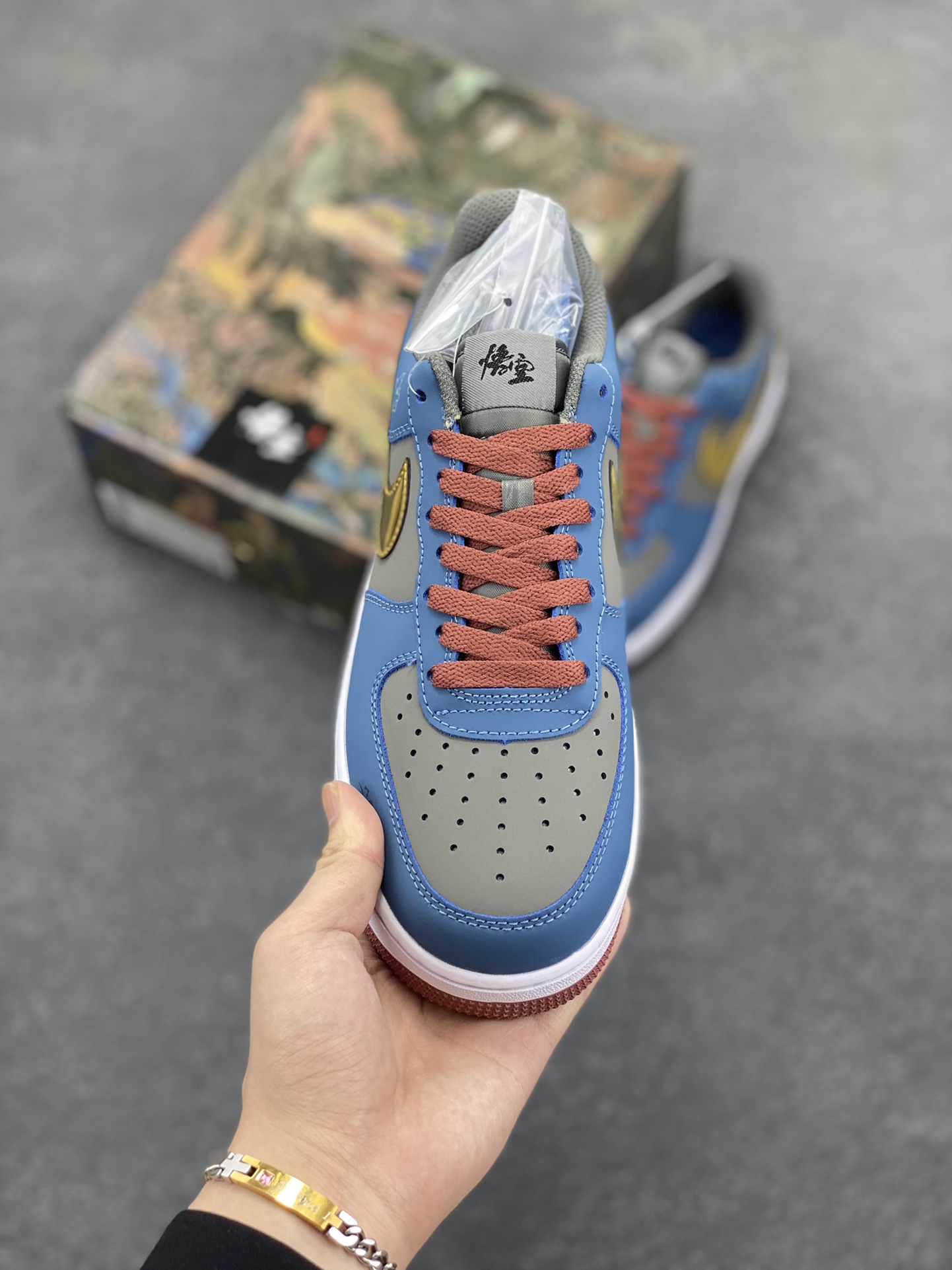 图片[2]-福利特价 Air Force 1 Low 黑神话悟空 原楦头原纸板 打造纯正空军版型专注外贸渠道 全掌内置蜂窝气垫 原盒配件 原厂中底钢印、拉帮完美  货号：CW2288-111 尺码：36 36.5 37.5 38 38.5 39 40 40.5 41 42 42.5 43 44 44.5 45-选品中心