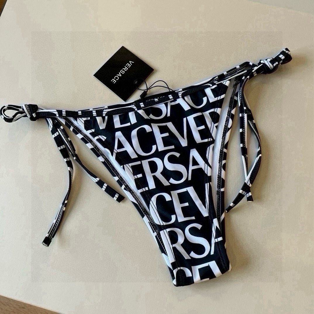 。
范思哲官方新款泳衣比基尼👙，高端定制，S M L XL