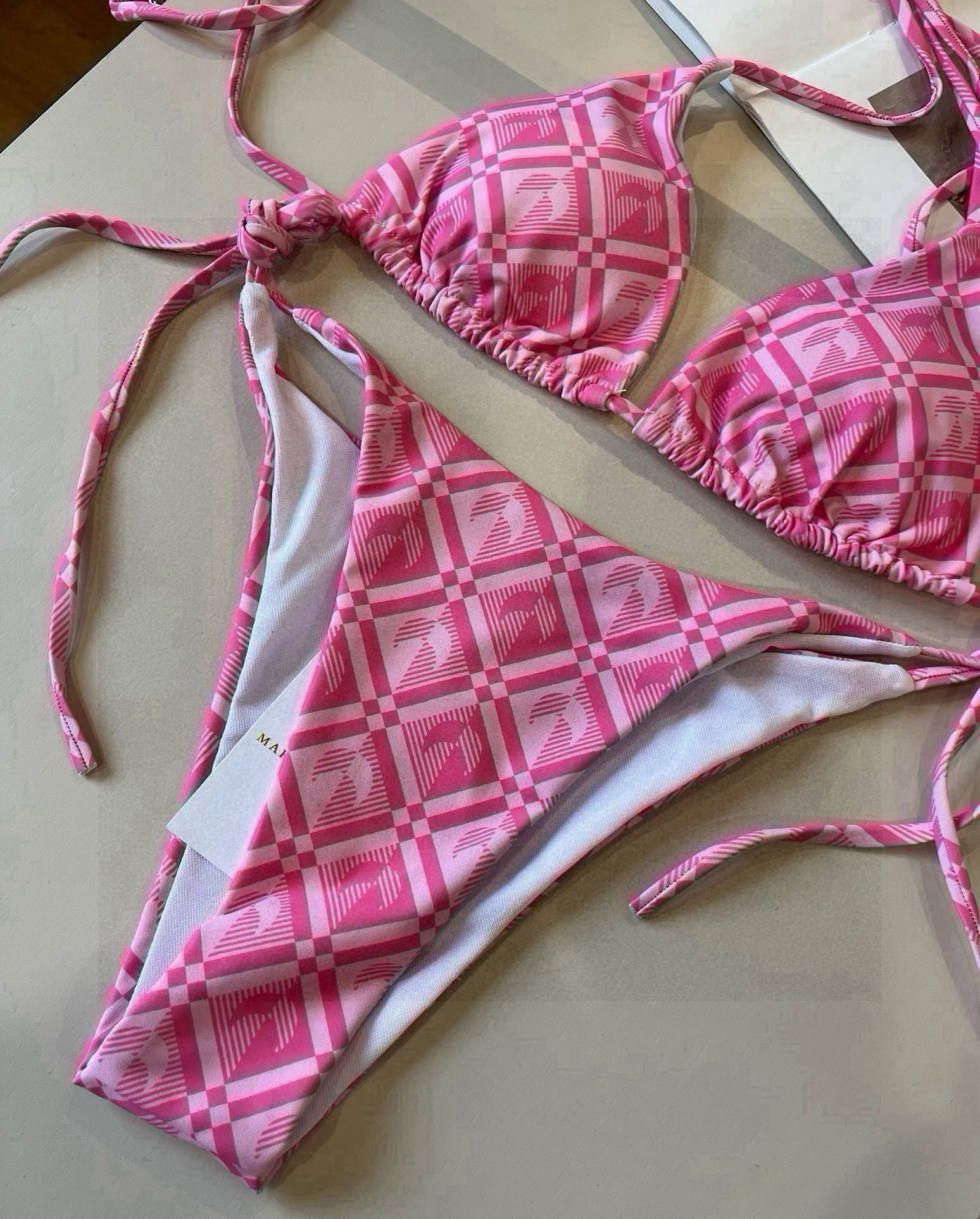。

MARINE SERRA潮牌比基尼👙