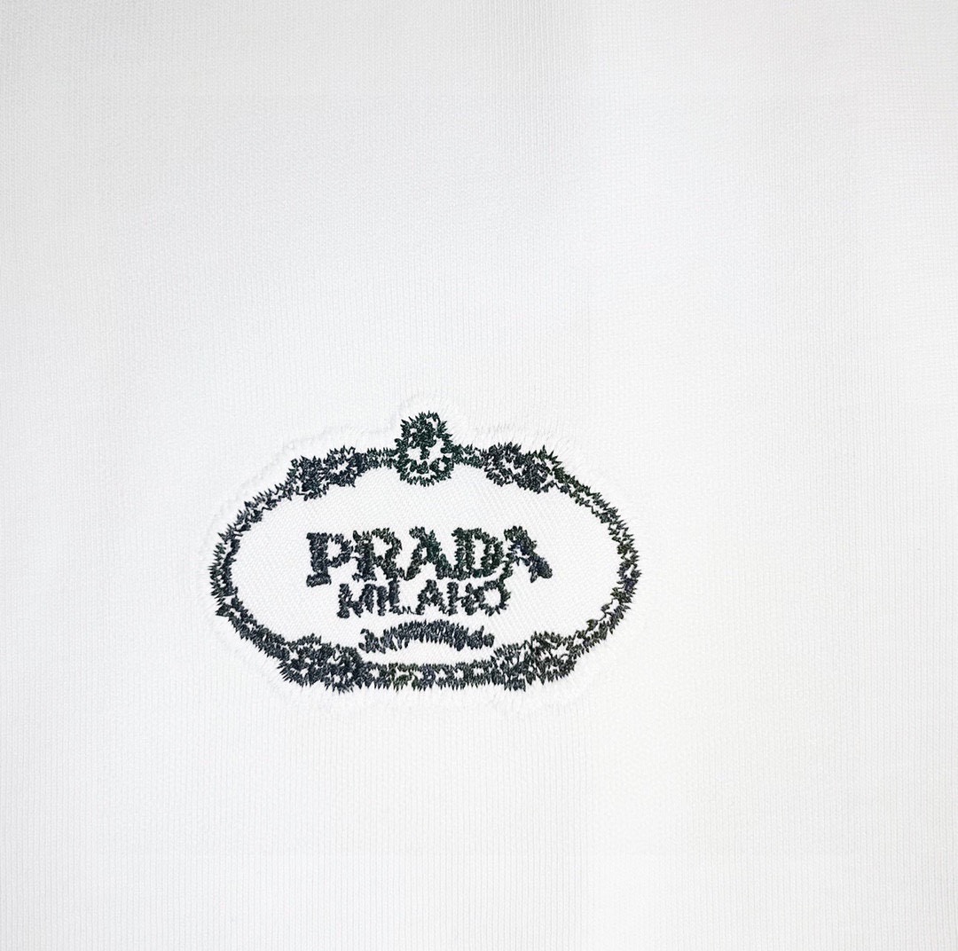 普拉达/Prada 夏季新款 经典小标刺绣圆领短袖T恤 黑色/白色
