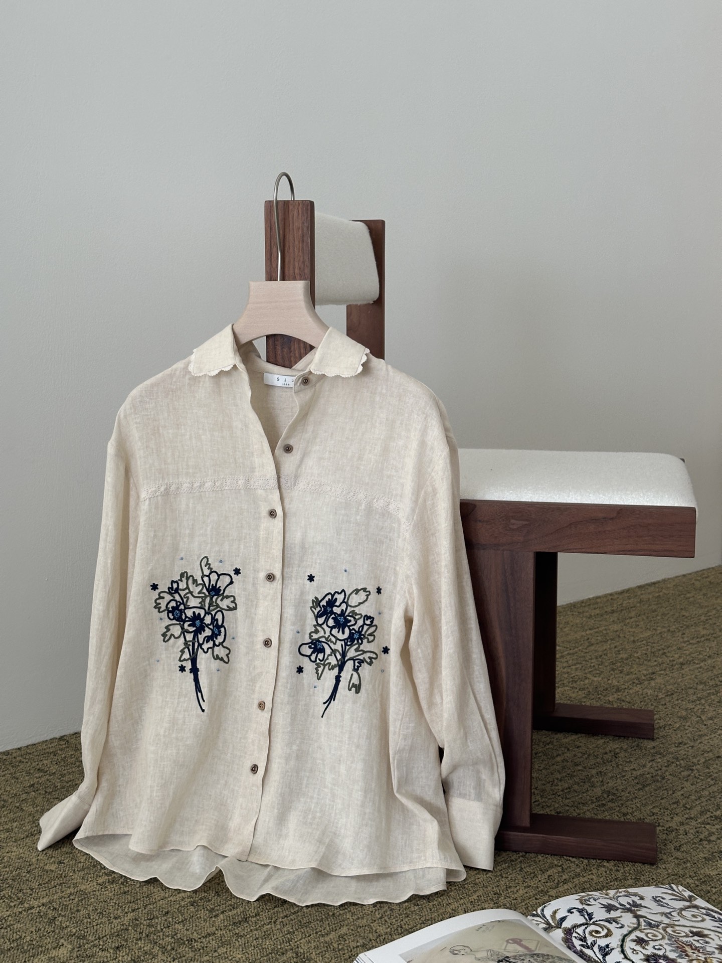 NO:418080,YS ｜New Summer Collection Linen Embroidery Handmade beaded shirts Gentle color Elegant design SML, Shirts,alexander wang19860909YS ｜New Summer Collection 亚麻 刺绣 手工钉珠衬衫 颜色温柔 设计感很优雅  SML,,shirts,alexander wang,Women's clothing