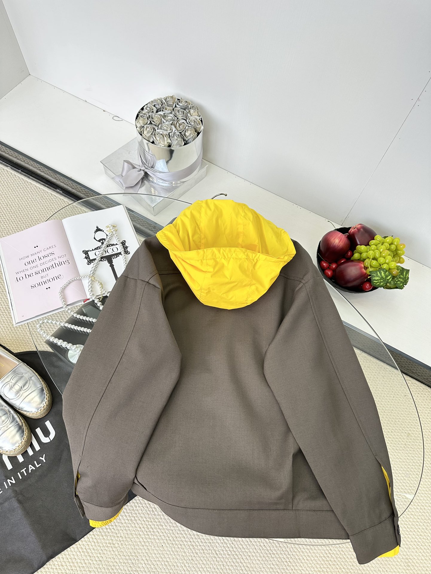 Miu Miu Pre-Fall Color Block Detachable Hood Trench Coat - Reversible Design 3 i1749106565 1906 1