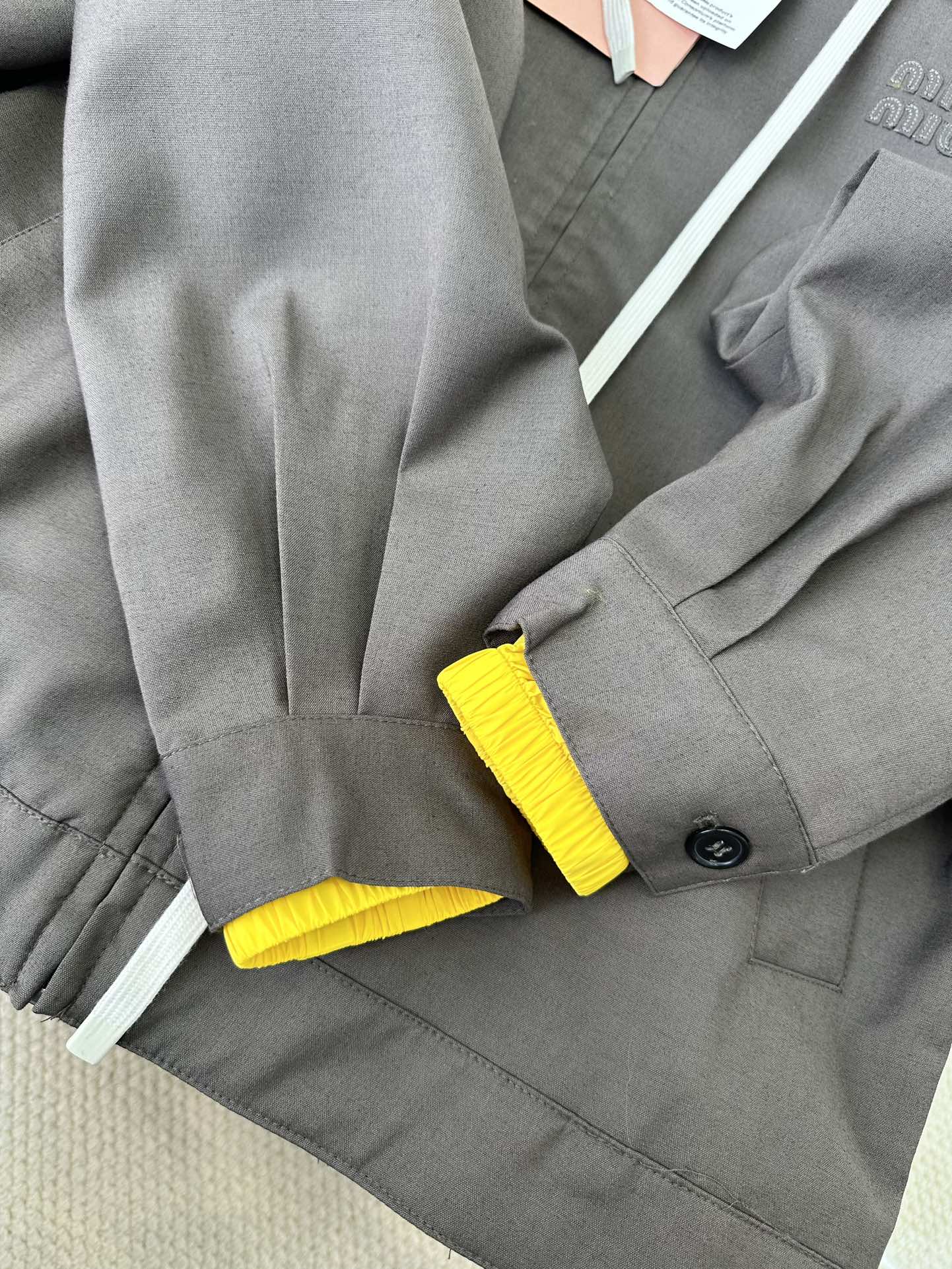 Miu Miu Pre-Fall Color Block Detachable Hood Trench Coat - Reversible Design 9 i1749106565 8161 7