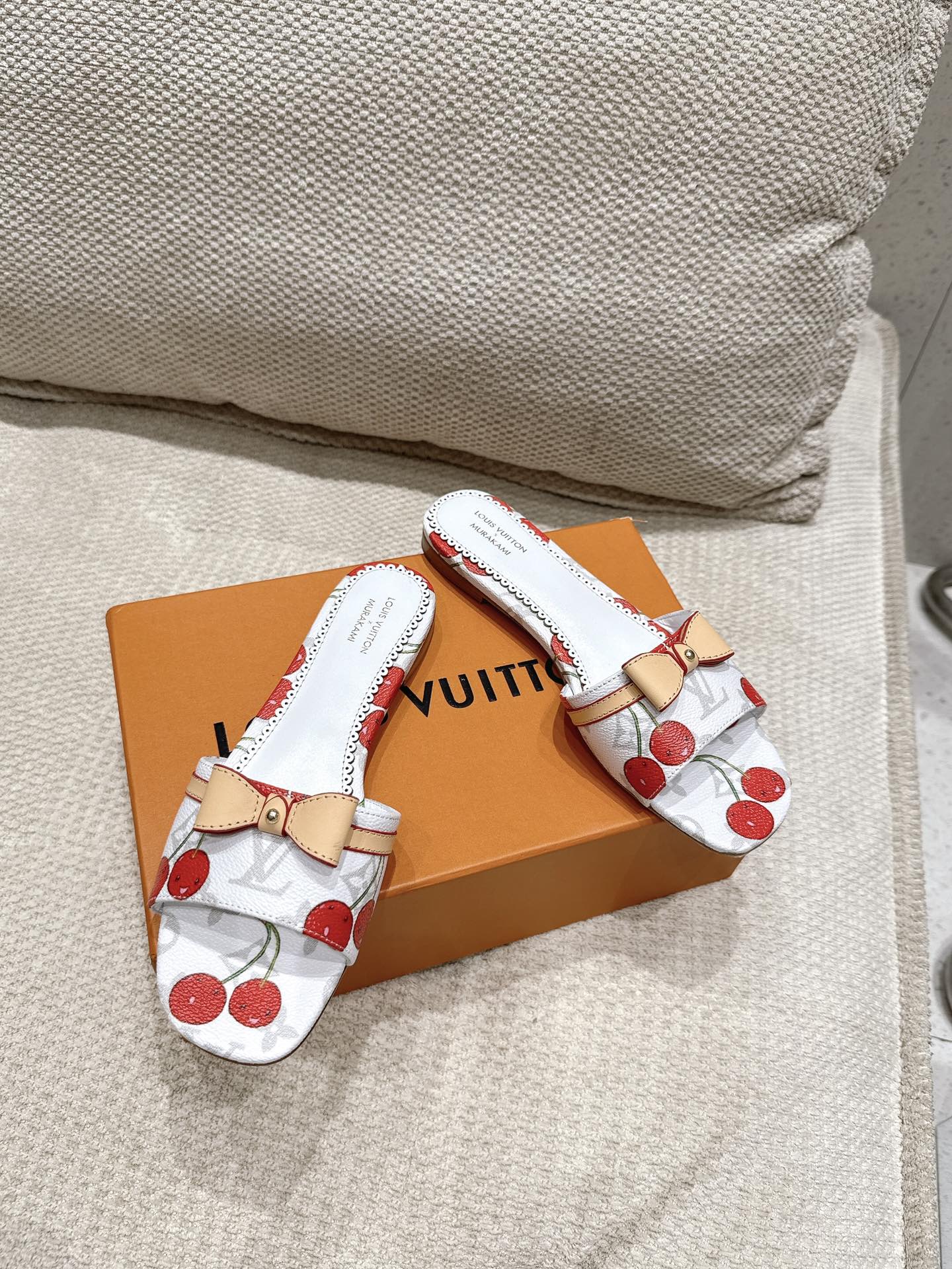 Louis Vuitton Monogram Cherry Mules Slides Women's Size 35-42 5 i1749107111 4381 4