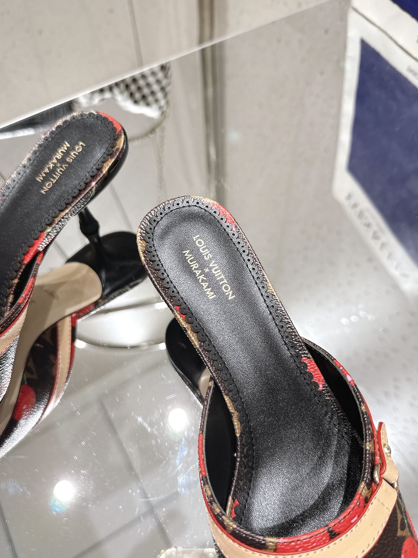 Louis Vuitton Monogram Cherry Mules Slides Heels Pumps Shoes 8 i1749107800 5391 6