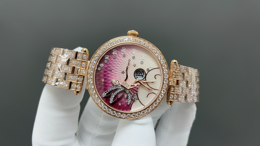 Van Cleef Lady Férie Wristwatch: Symbol of Joy and Hope - 图片 3