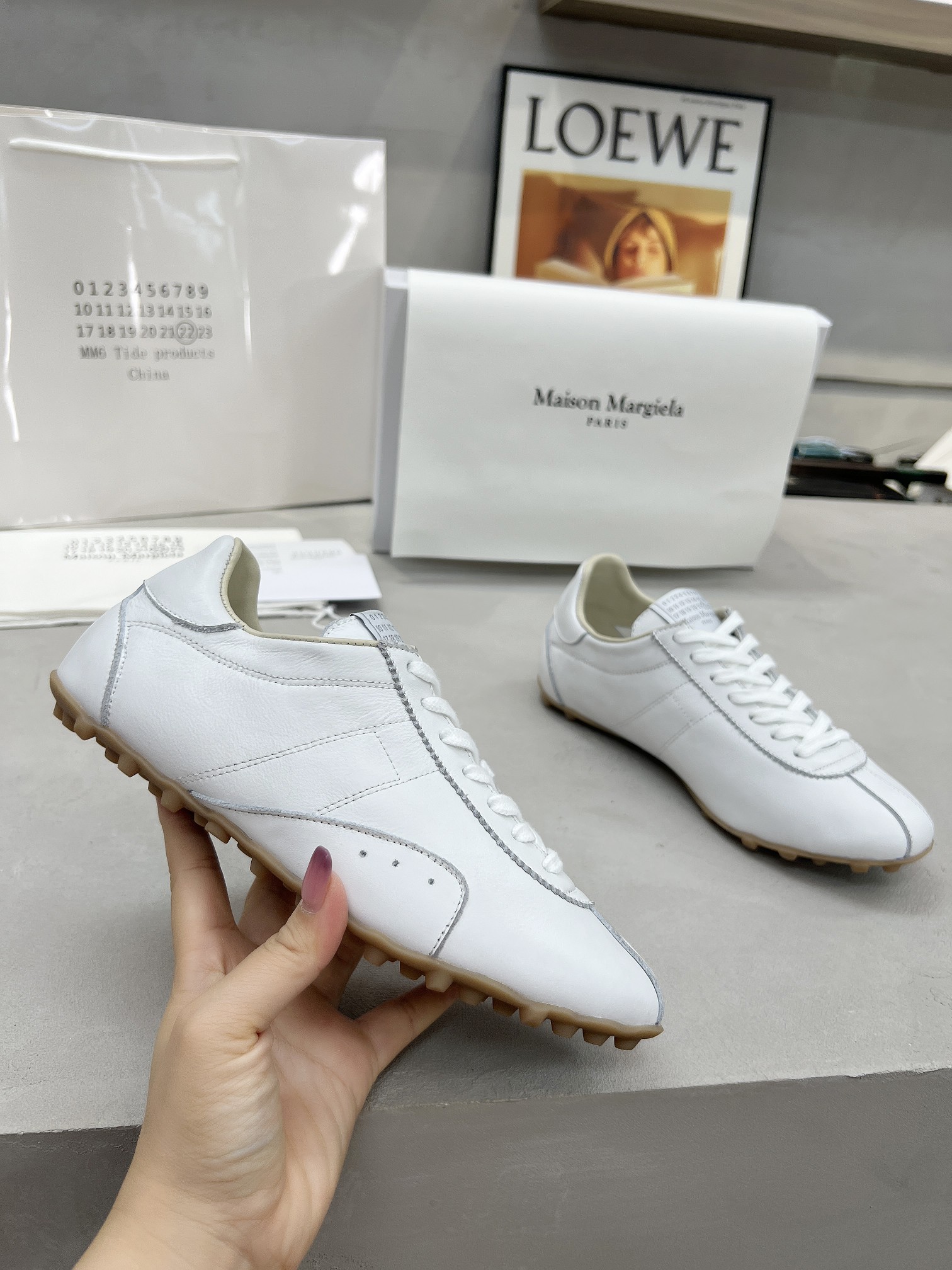 Maison Margiela White Leather Low-Top Sneakers - Comfortable and Stylish 5 a1749225586728 6560