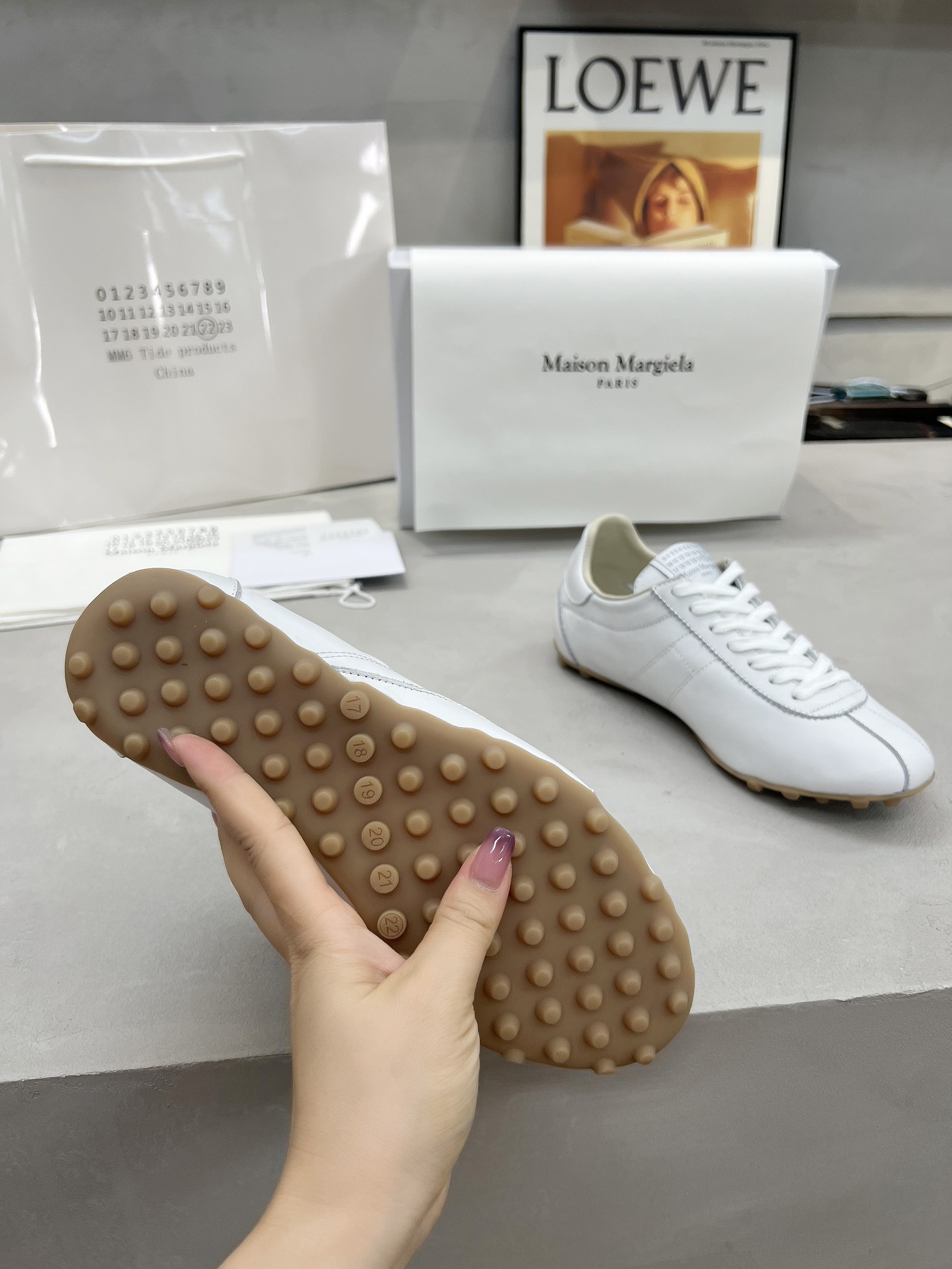 Maison Margiela White Leather Low-Top Sneakers - Comfortable and Stylish 10 a1749225587907 7482
