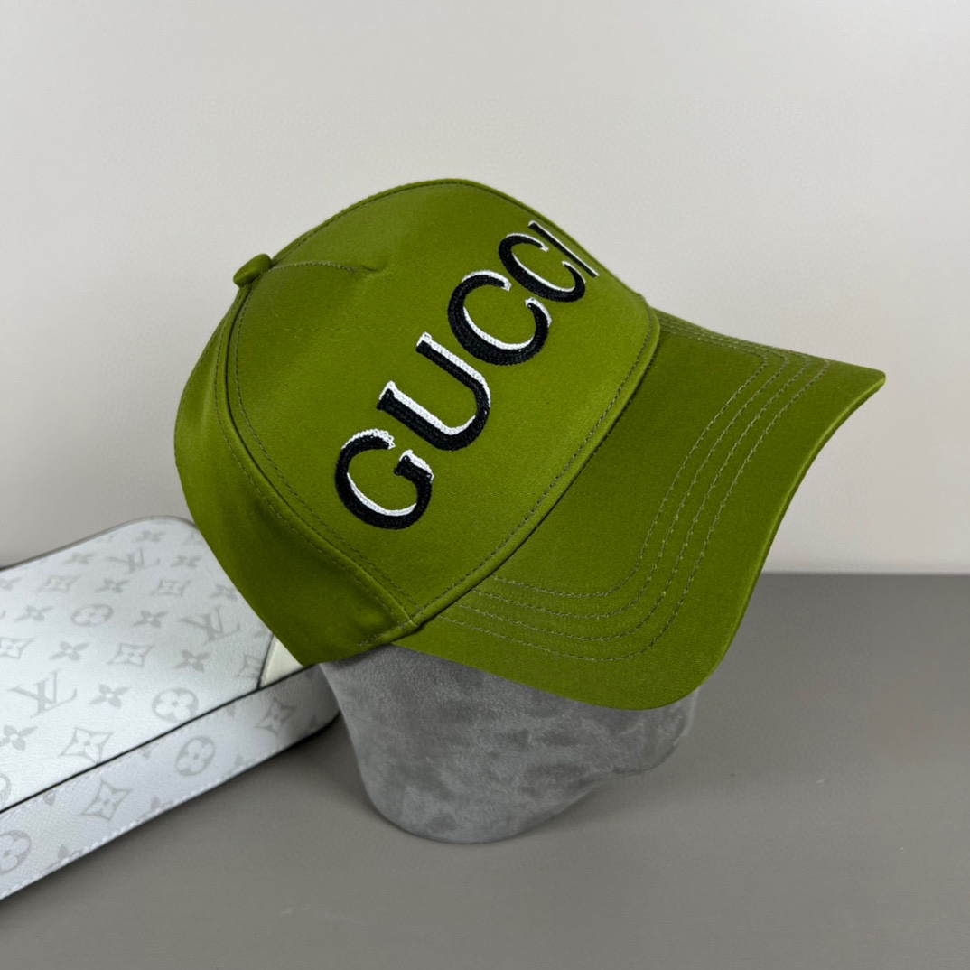 NO:348562,The new product of Guchi baseball cap GUCCI official website, baseball cap, original quality is coming, very exquisite craftsmanship, high-end, atmospheric and up-class!  Low-key luxury, easy to carry!  Run volume!  Hat Straw Hat Fisherman Hat Baseball Hat, Hats, Gucci, espadrilles, hats古奇棒球帽GUCCI官网新品,棒球帽,原单品质火爆来袭 工艺非常精美 高档大气上档次！低调奢华,方便携带！跑量！帽子草帽渔夫帽棒球帽,帽子,gucci,espadrilles,hats,hat