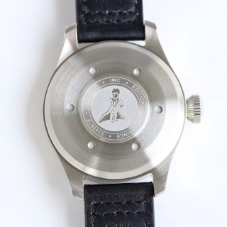 IWC Pilot's Watch Perpetual Calendar detail 8