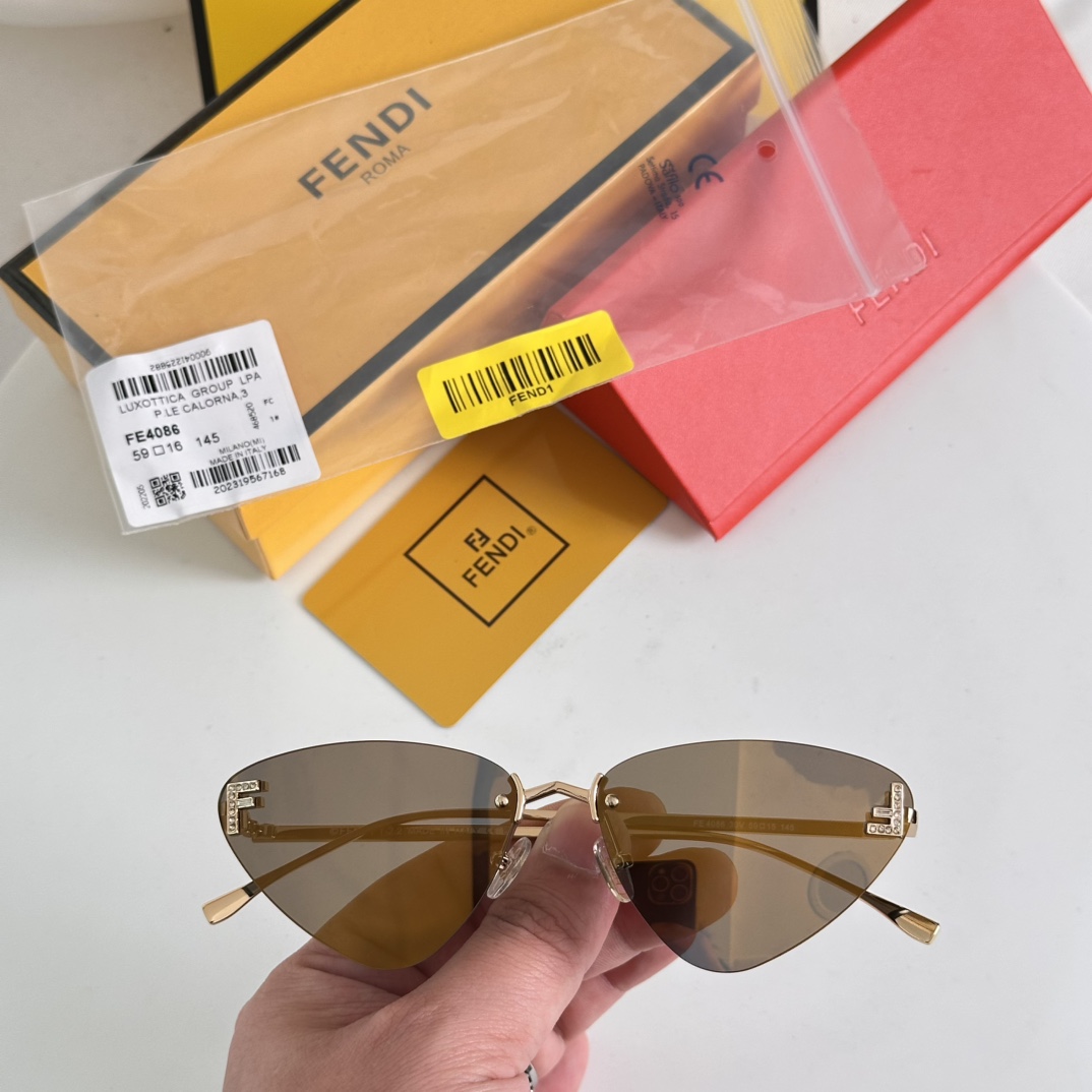 FENDI FE4086 Metal Rimless Cat-Eye Sunglasses