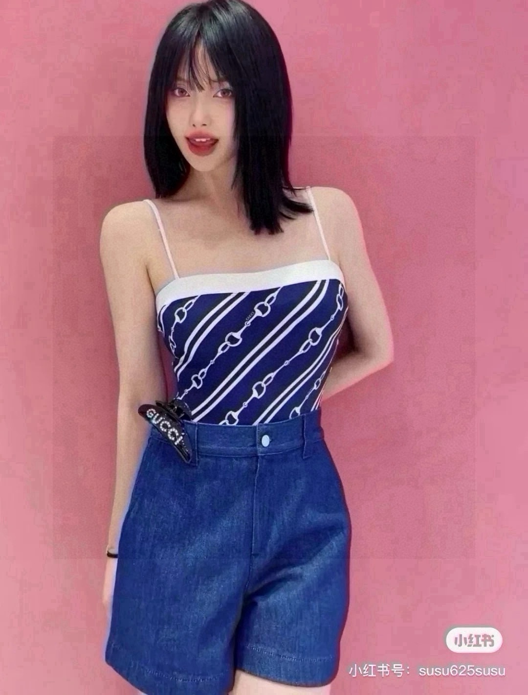 。

Gucci古奇新款连体泳衣，比基尼，S M L XL