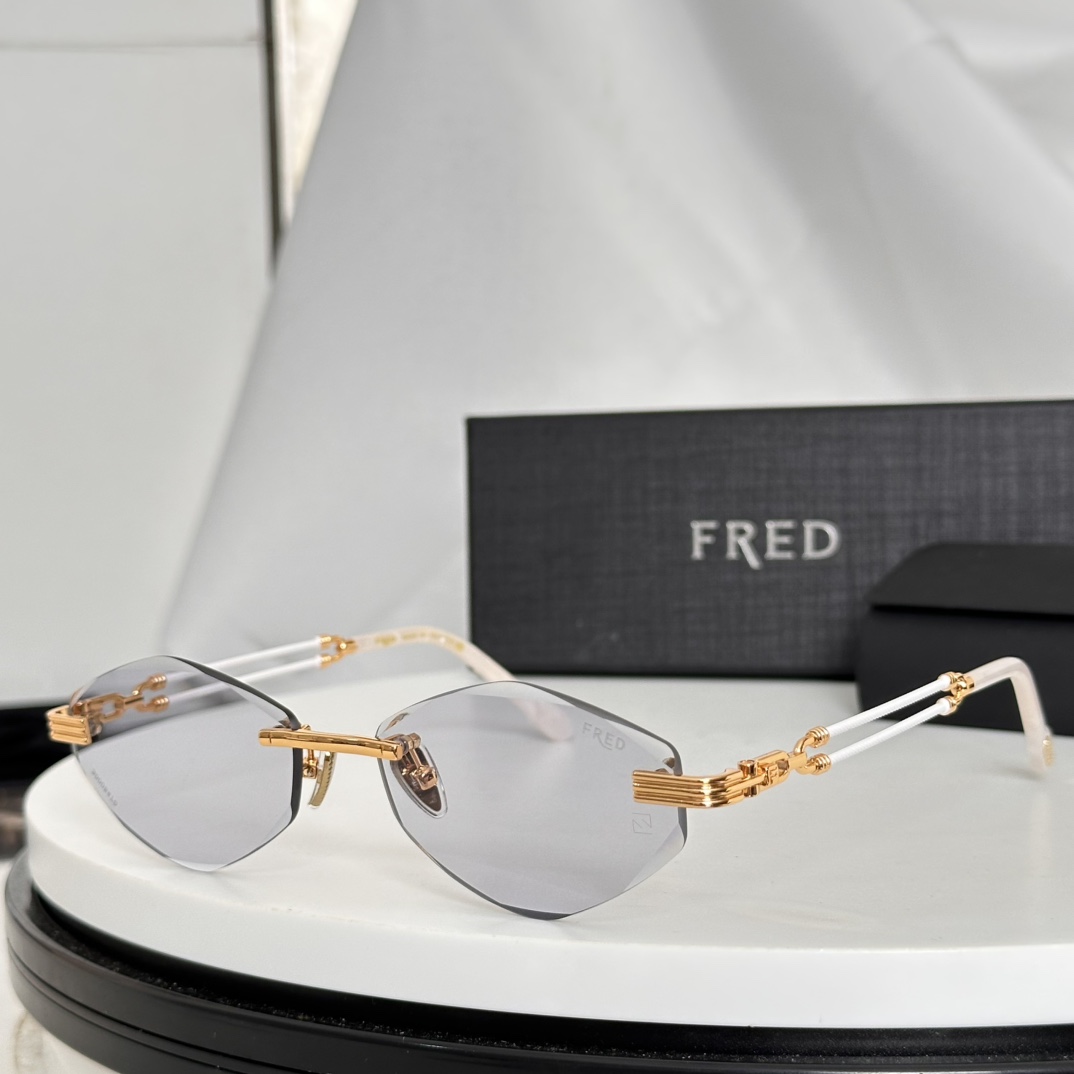   变色片 ‼️FRED🍂🍂🍂MODEL：FG 60220U🍂🍂🍂SIZE：57口17-145🍂🍂