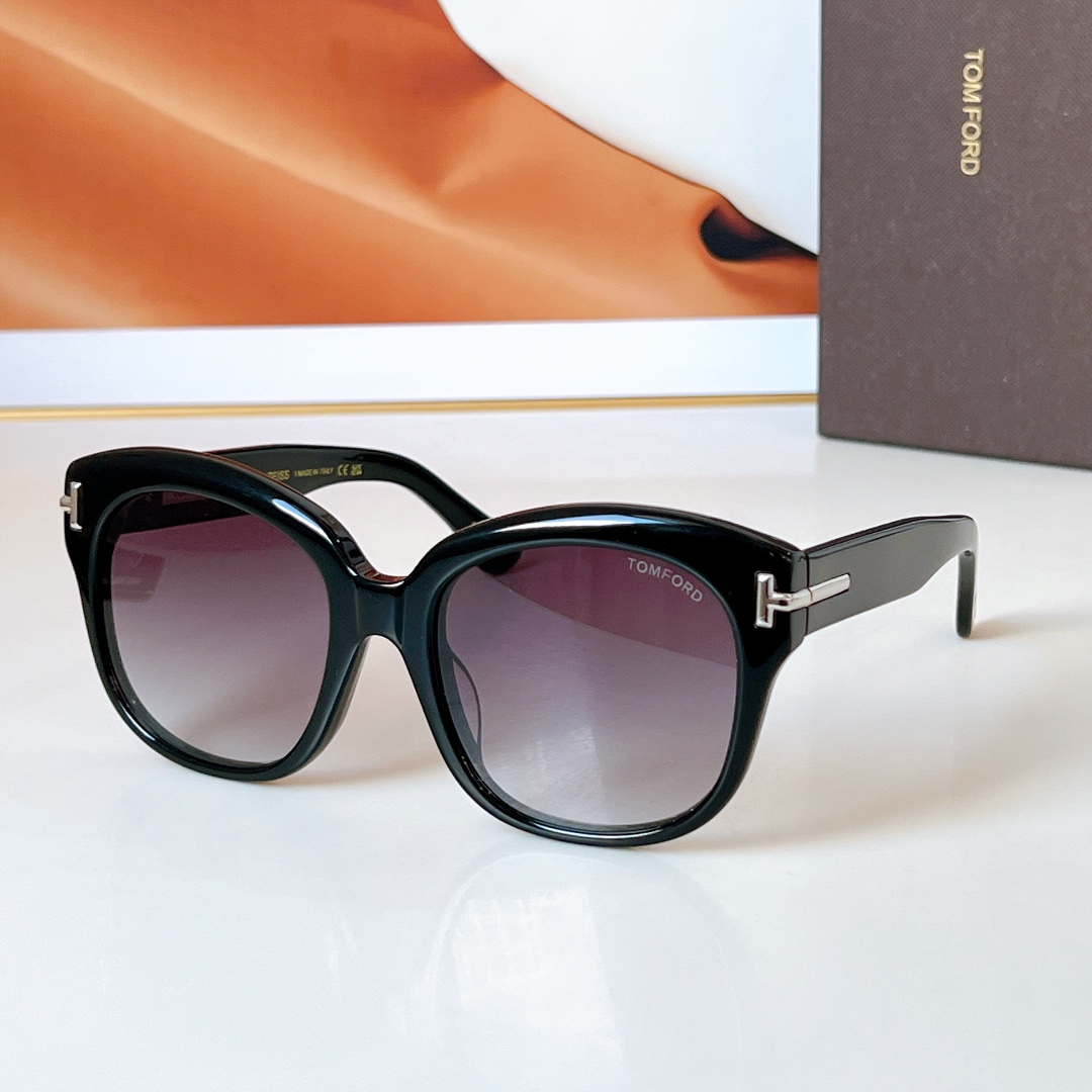  Tom Ford*  
MODEL FT1235
SIZE：55-20-140
🔝🔝