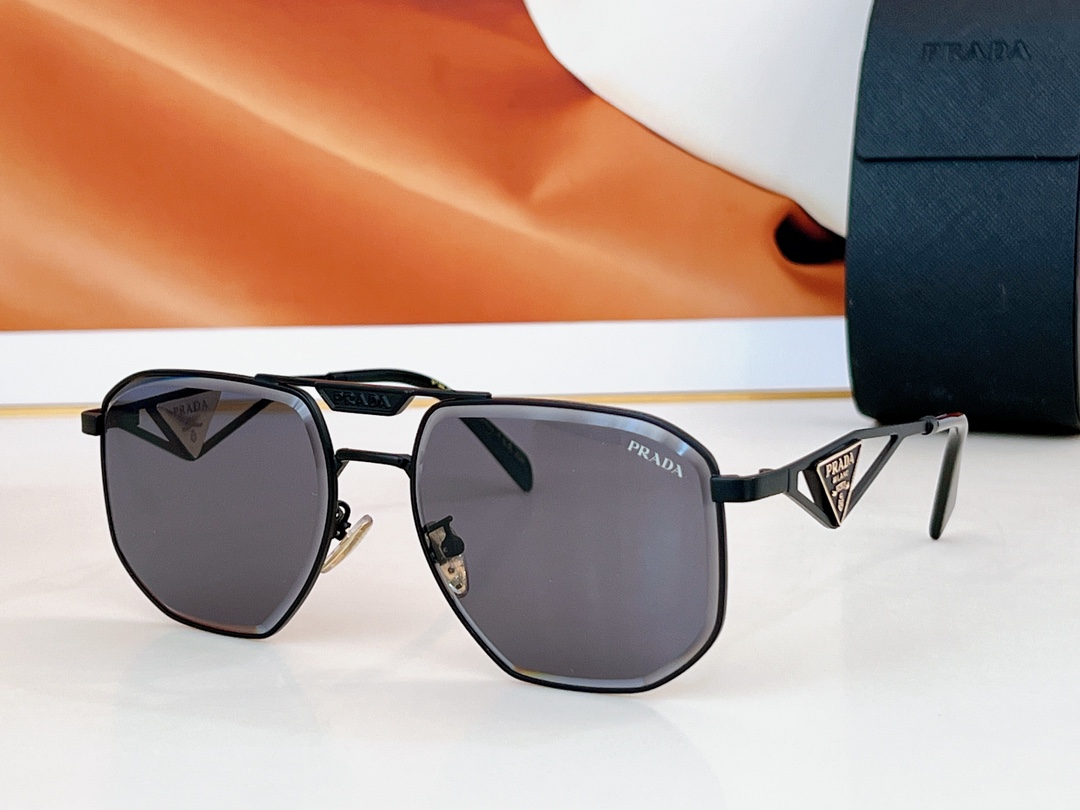  PRADA
MOD：SPR112W
Size：59口18 145
🔝🔝