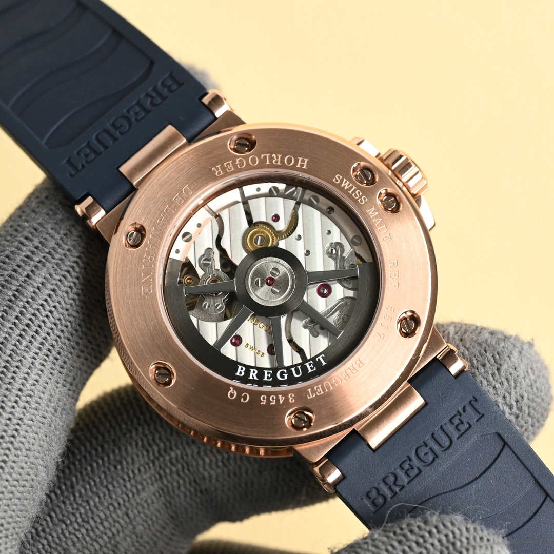 “New Crocodile Skin 100CF Wristwatch Launch with Sapphire Glass and Water-Proof Features” - 图片 8