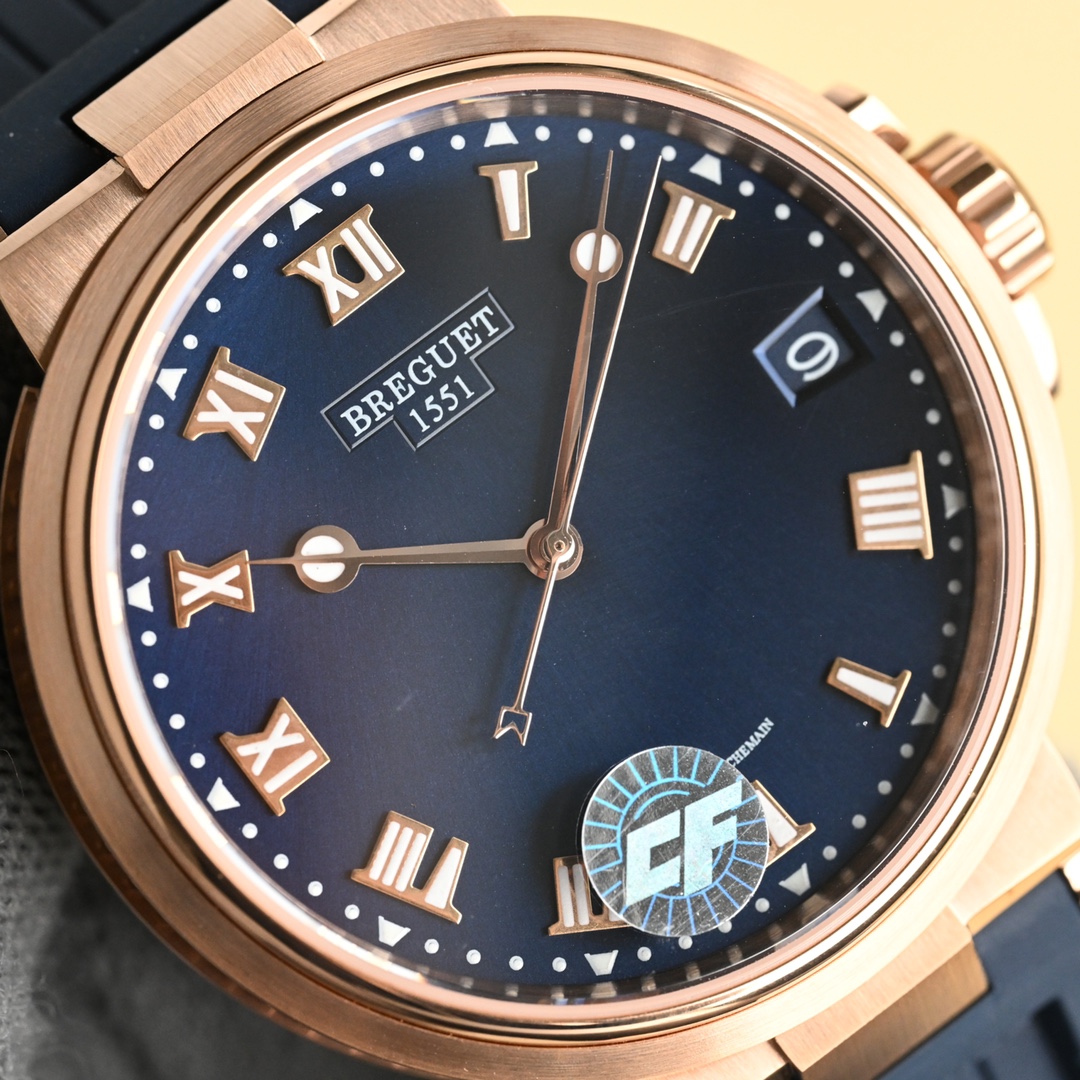 “New Crocodile Skin 100CF Wristwatch Launch with Sapphire Glass and Water-Proof Features” - 图片 6