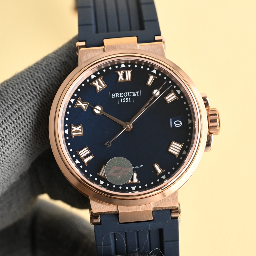 “New Crocodile Skin 100CF Wristwatch Launch with Sapphire Glass and Water-Proof Features” - 图片 3
