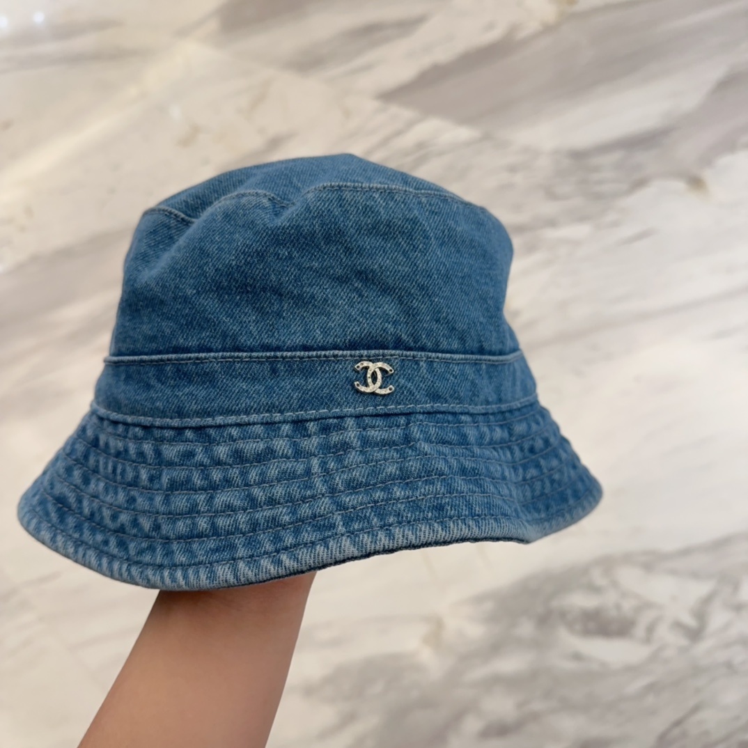 Chanel 中古渔夫帽 百搭款 帽型质感做的都非常🉑️  中古风永远不过时