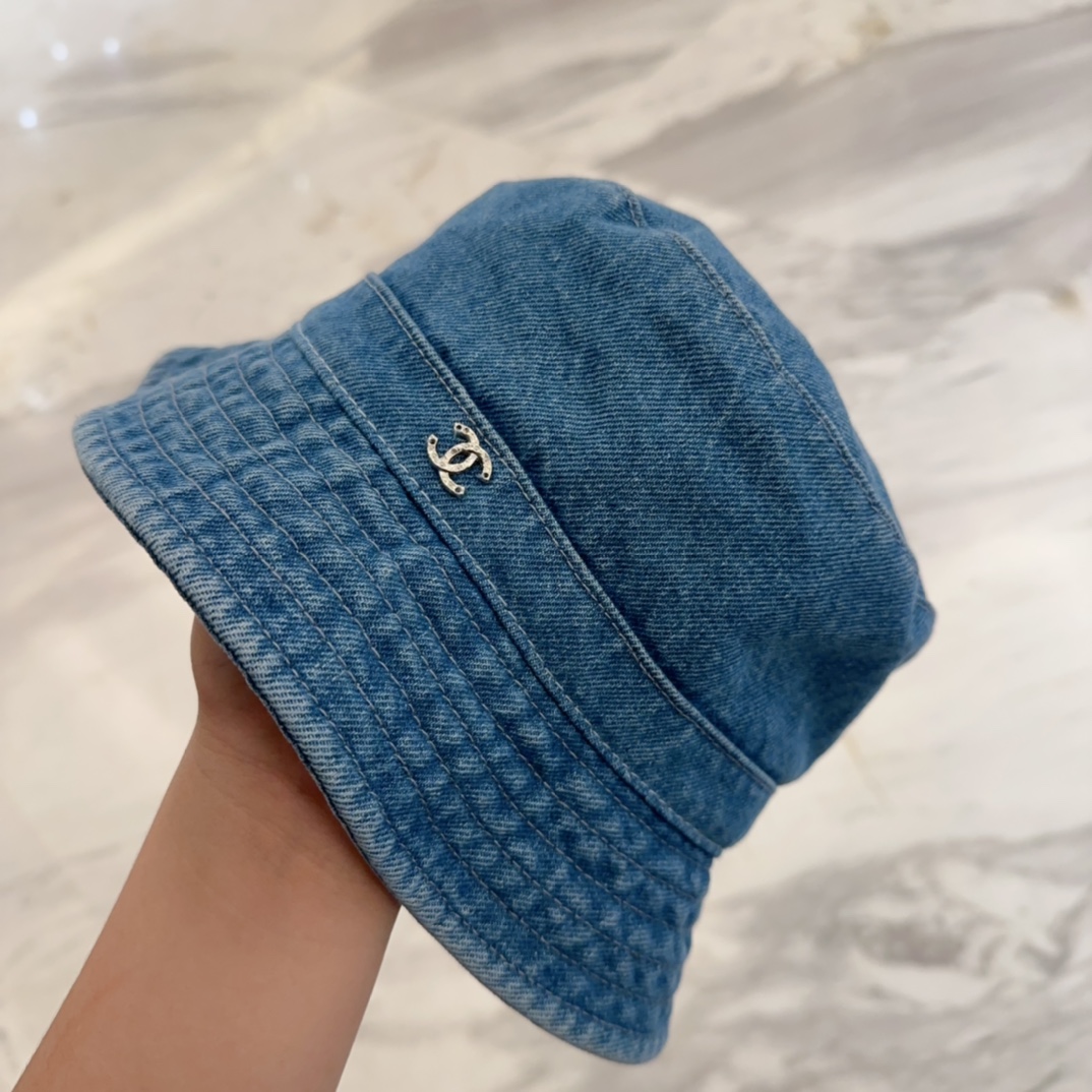 Chanel 中古渔夫帽 百搭款 帽型质感做的都非常🉑️  中古风永远不过时