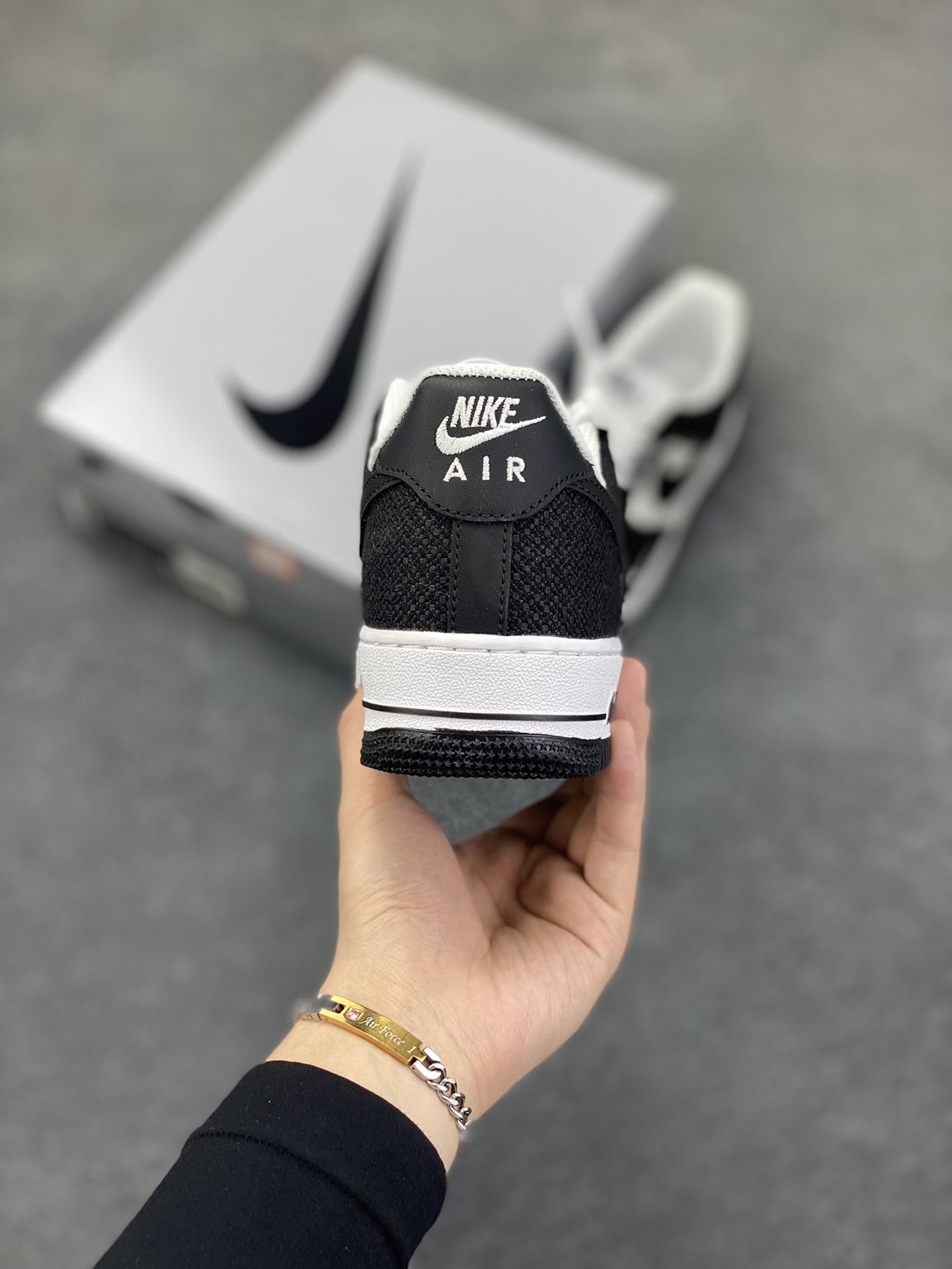图片[4]-Nike Air Force 1 Low’07 牛仔布小勾 空军一号低帮休闲板鞋 定制皮料 原厂3D打印 定制鞋盒 原楦原纸板 纯正空军版型 内置全掌气垫 货号：ZH0316-091 尺码：36 36.5 37.5 38 38.5 39 40 40.5 41 42 42.5 43 44 44.5 45-选品中心