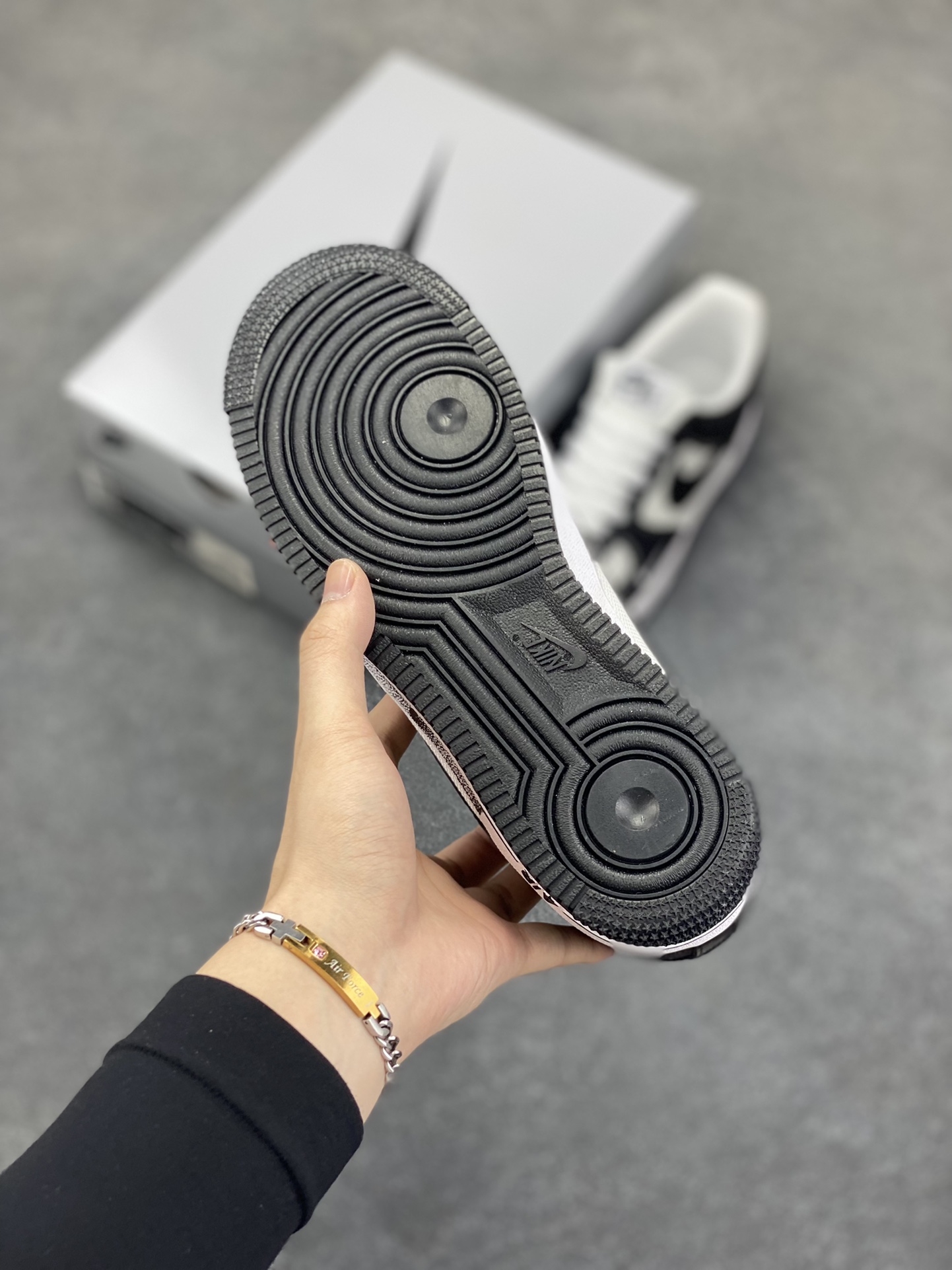 图片[5]-Nike Air Force 1 Low’07 牛仔布小勾 空军一号低帮休闲板鞋 定制皮料 原厂3D打印 定制鞋盒 原楦原纸板 纯正空军版型 内置全掌气垫 货号：ZH0316-091 尺码：36 36.5 37.5 38 38.5 39 40 40.5 41 42 42.5 43 44 44.5 45-选品中心