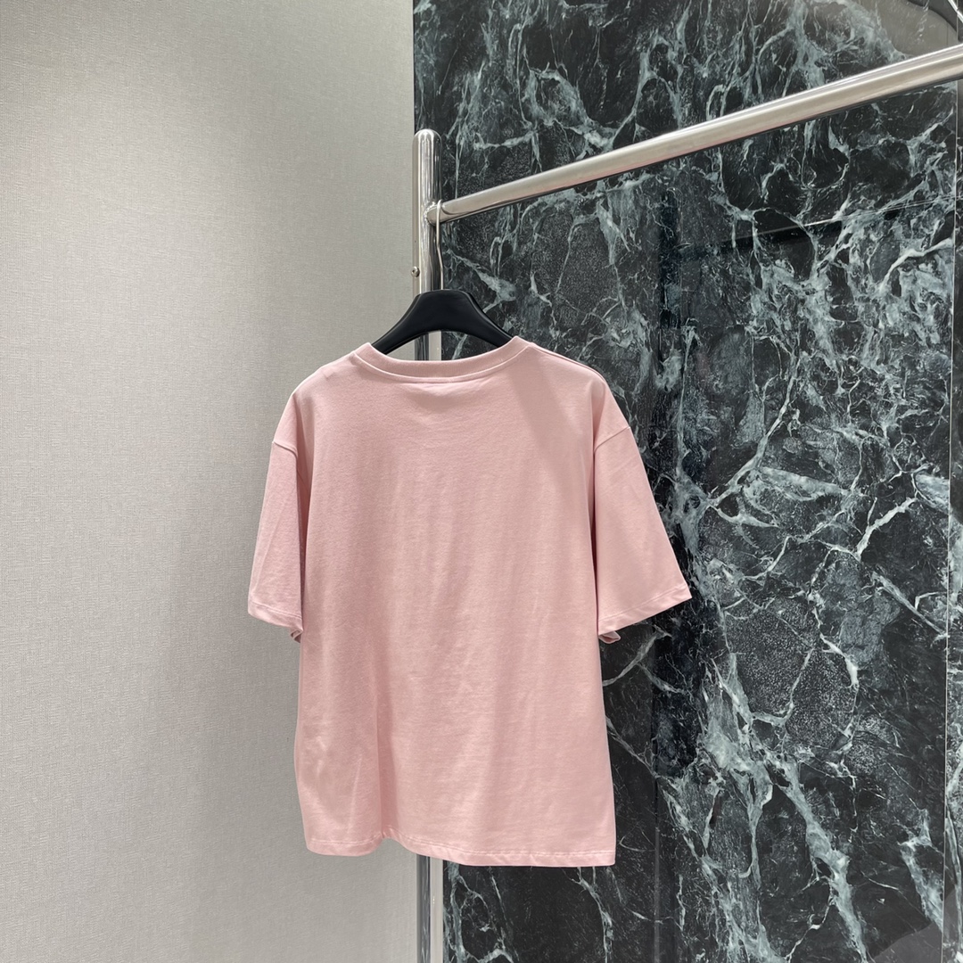 High-End Embroidered Cherry T-Shirt for Women: Autumn Morning Quality Clothing Option - 图片 3