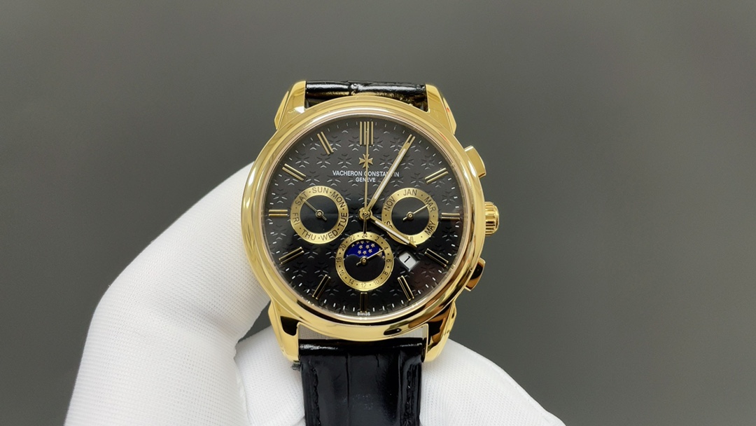 NO:393148,Vacheron Constantin - Vacheron Constantin upgraded version of the series, multi-functional design top quality. Important tips (the upgraded version improves the shell body thinner than the old version, the glass is upgraded to wear-resistant and anti-falling, and is smoother and more beautiful than the old version! The inner cover is updated to a steel-sin inner cover; the watch texture and feel look more perfect) 18k quality vacuum plating in the furnace... (high-quality normal wear and 0 rework quality) This watch uses a multi-functional imported movement, with a variety of six-pin functions to display high-end. Atmospheric design style, (function displays week, calendar, month, day, night, stars, 24 hours) The case uses 316 imported stainless steel and sapphire glass super strong scratch-resistant mirrors, super luminous, making the night more dazzling!  Paired with imported calfskin strap buckle!  'You can easily have time, but you can't easily have Vacheron Constantin', (real photo) The manufacturer strongly recommends this Vacheron Constantin series... Your precious wrist needs (focus on the original new phone) Focus is an attitude, please recognize the exclusive quality!  Welcome to reprint!  ,vacheron,cowhide19860909江诗丹顿 -Vacheron Constantin 升级版传袭系列,多功能设计顶级品质.重要提示（升级版改进壳身比旧版本更薄、玻璃升级耐磨抗摔、比旧版本更平整美观！内罩更新成钢鑫制内罩；手表质感 手感 显得更完美）18k品质炉内真空电镀……（高品质正常佩戴0返修的质量）此款手表使用多功能原装进口机芯,具有六针多样功能显示高端.大气的设计风格,（功能显示星期 日历 月份 日夜星辰 24小时）套壳使用316进口精钢 、蓝宝石玻璃超强防刮花镜面,超强夜光,让黑夜更耀眼！搭配进口小牛皮表带扣！“你可以轻易拥有时间、但你不能轻易拥有江诗丹顿”、（实拍图）厂家强强推荐此款江诗传袭系列...你宝贵的腕上需（专注原装新机） 专注是一种态度,请认准独家品质！欢迎转载！,,vacheron,cowhide,Watch