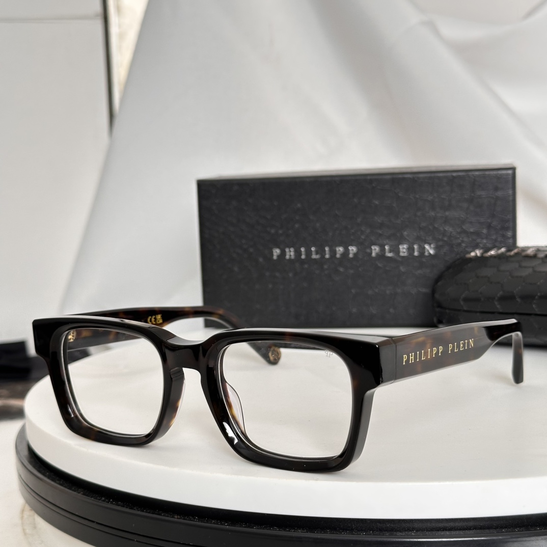  ‼️PHILIPP PLEI* 菲利普.普莱恩～
TOP QUALITY
-镭射印字抹油
-加厚板材

