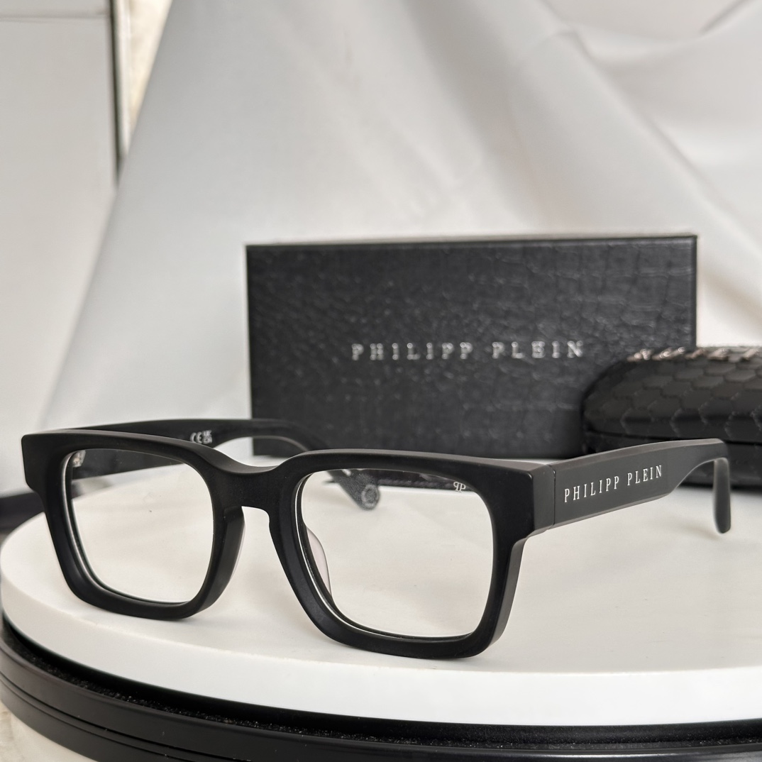  ‼️PHILIPP PLEI* 菲利普.普莱恩～
TOP QUALITY
-镭射印字抹油
-加厚板材
