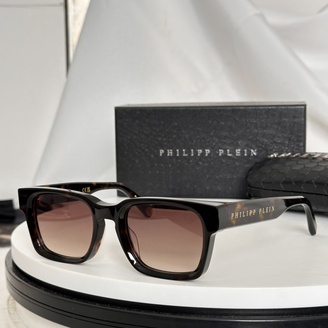  ‼️PHILIPP PLEI* 菲利普.普莱恩～
TOP QUALITY
-镭射印字抹油
-加厚板材
