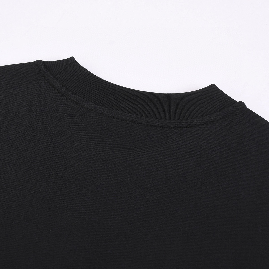 巴宝莉/Burberry 夏季新款 皮标刺绣字母圆领短袖T恤 黑色/白色