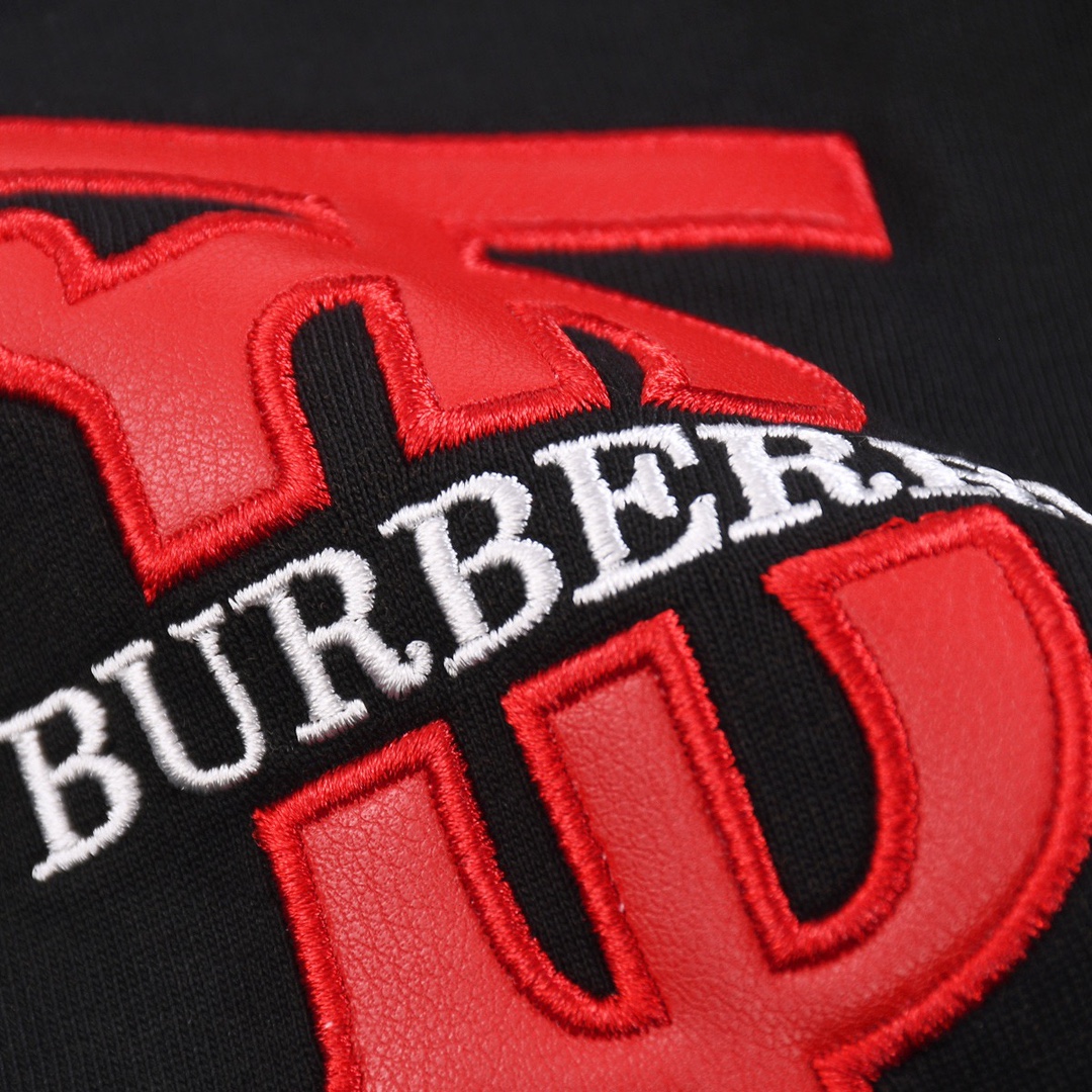 巴宝莉/Burberry 夏季新款 皮标刺绣字母圆领短袖T恤 黑色/白色