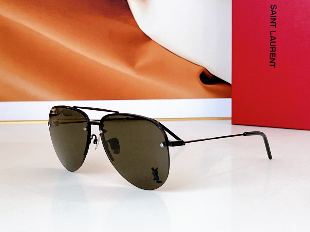  Saint Lauren
Model ：CLASSIC11M
Size ：59口13-145
🔝🔝