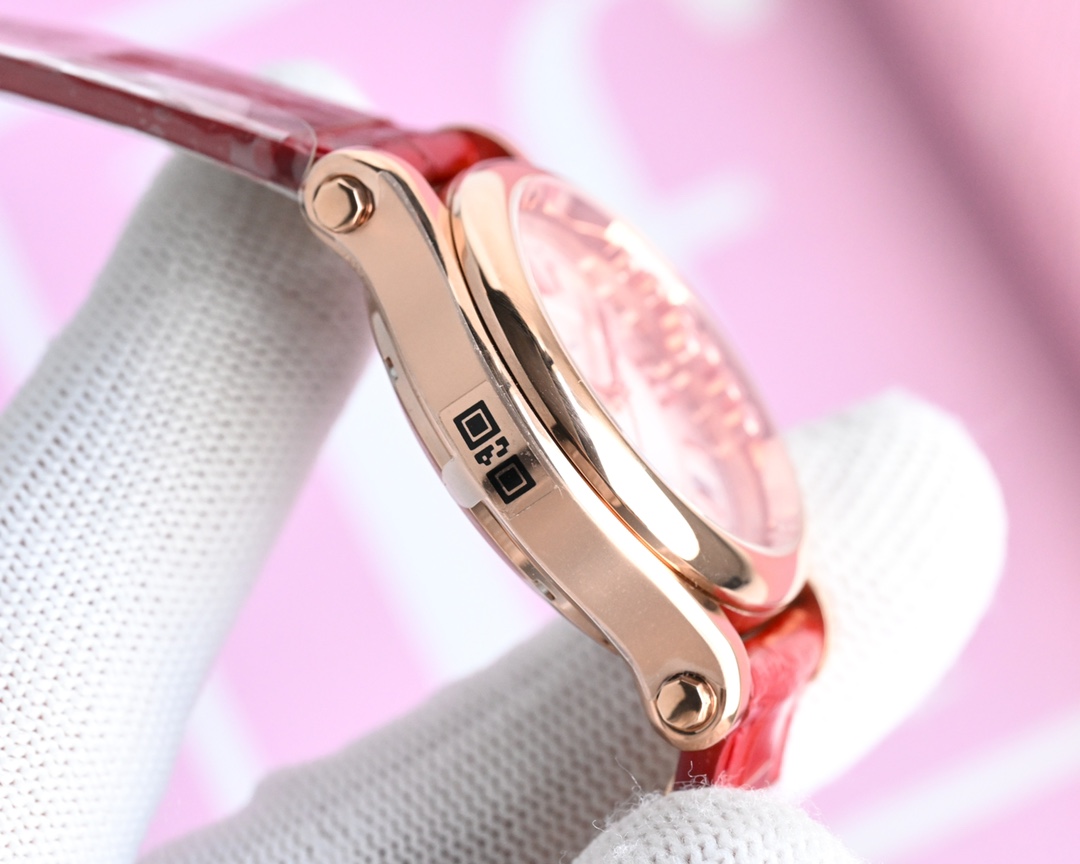 Shaw Blanche Happy Diamonds Series: Elegant and Glamorous Wristwatch Collection - 图片 2