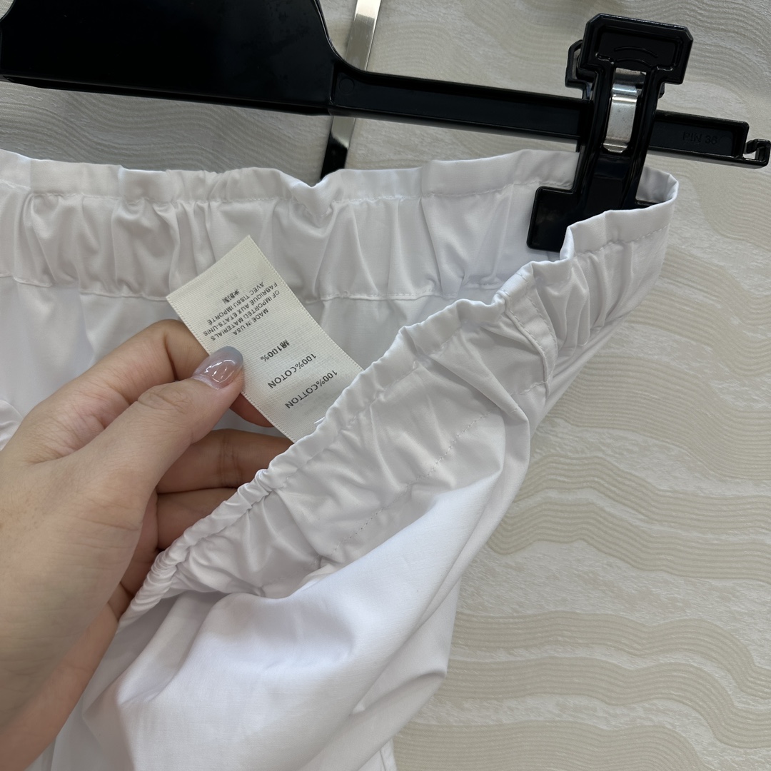 High-Quality Cotton Female Suit with Classic High Waist and Detailed Design - 图片 7
