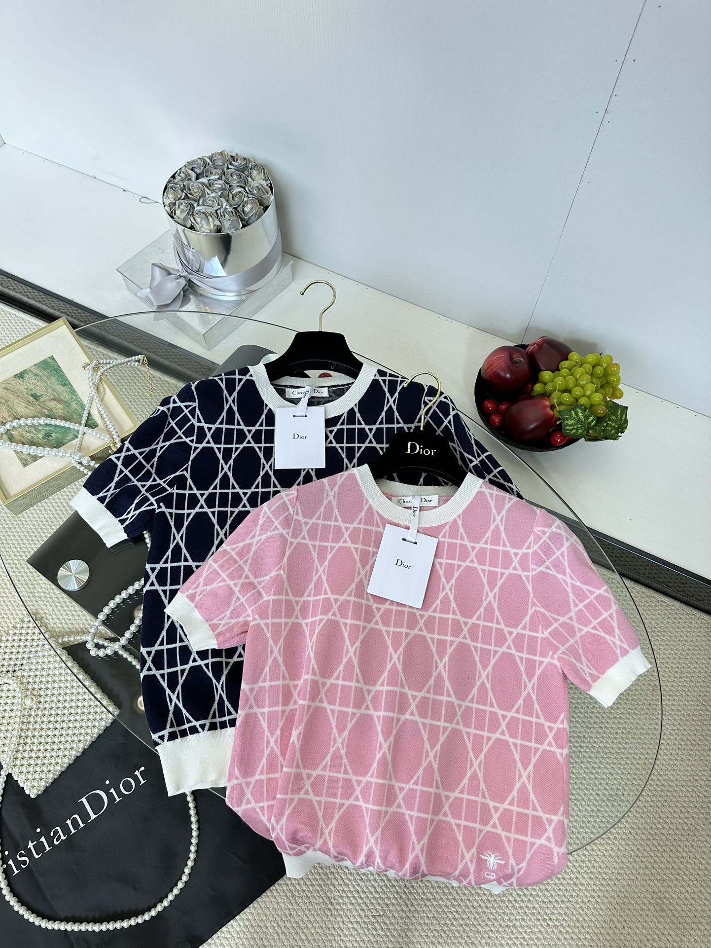 Dior Geometric Knit Short Sleeve Top - Ice Silk Yarn, Comfortable Fit 2 i1749488741 2334 0