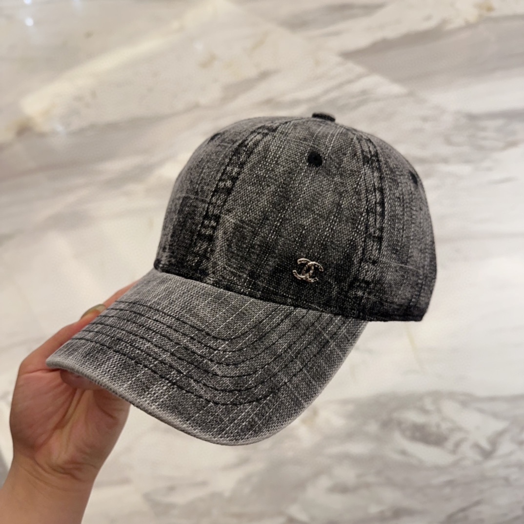 [Chanel Hats]CHANEL Chanel new denim blue retro style baseball cap Take it out