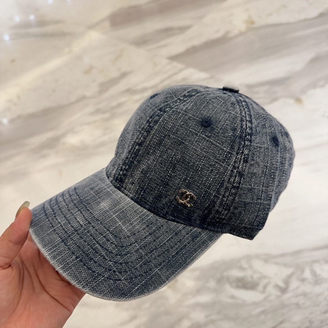 [Chanel Hats]CHANEL Chanel new denim blue retro style baseball cap Take it out