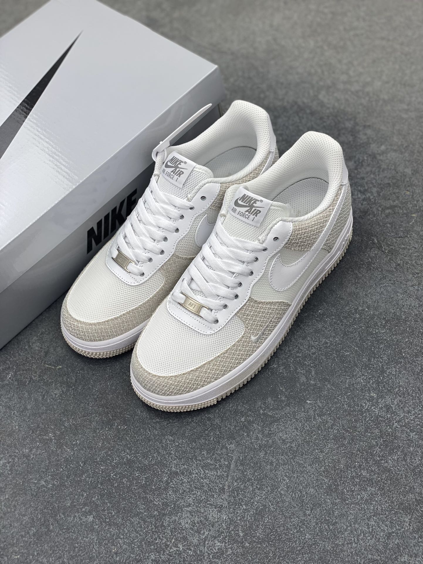 图片[8]-Nike Air Force 1 Low’07 牛仔布小勾 空军一号低帮休闲板鞋 定制皮料 原厂3D打印 定制鞋盒 原楦原纸板 纯正空军版型 内置全掌气垫 货号：ZH0316-092 尺码：36 36.5 37.5 38 38.5 39 40 40.5 41 42 42.5 43 44 44.5 45-选品中心