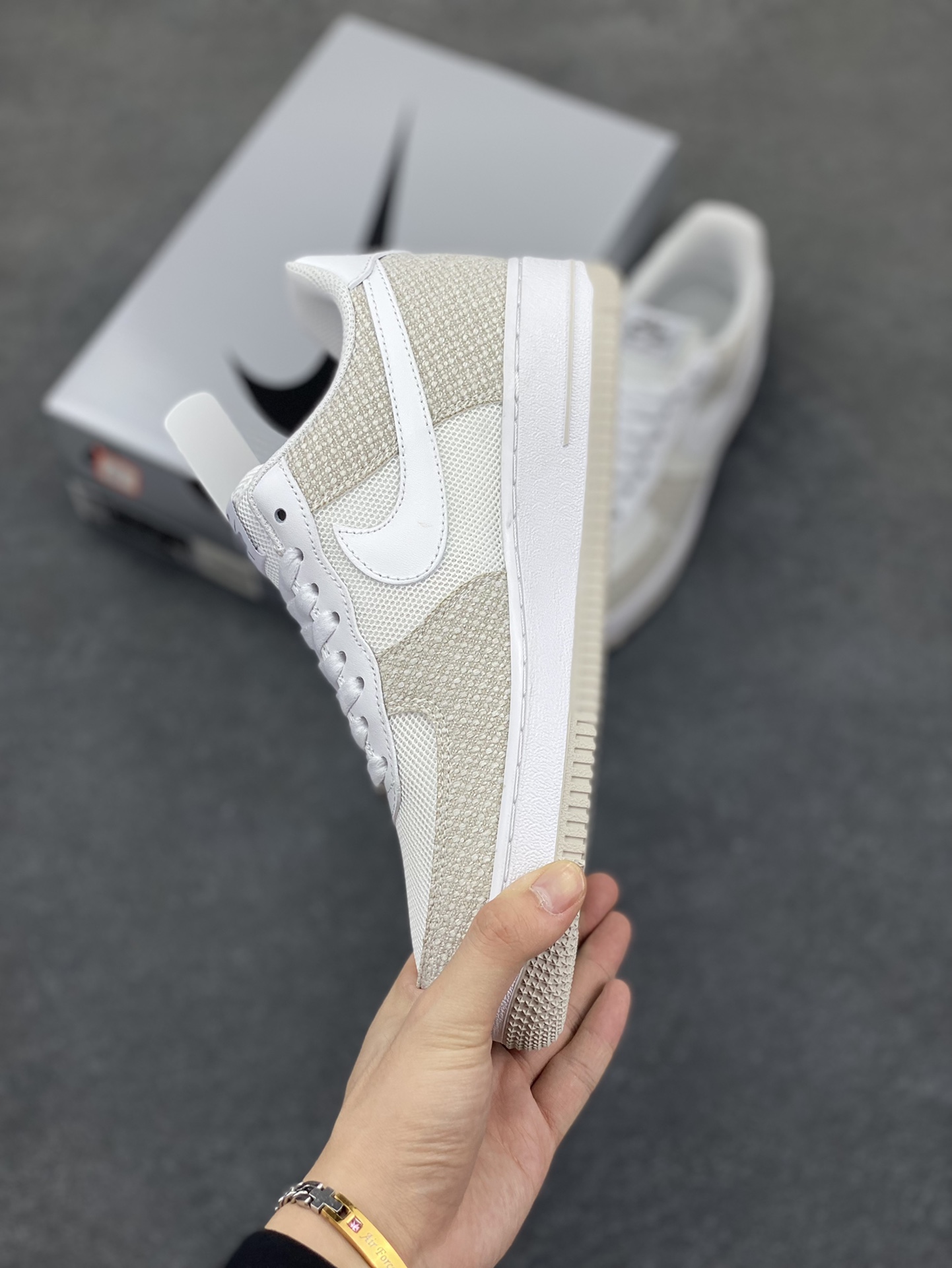 图片[3]-Nike Air Force 1 Low’07 牛仔布小勾 空军一号低帮休闲板鞋 定制皮料 原厂3D打印 定制鞋盒 原楦原纸板 纯正空军版型 内置全掌气垫 货号：ZH0316-092 尺码：36 36.5 37.5 38 38.5 39 40 40.5 41 42 42.5 43 44 44.5 45-选品中心
