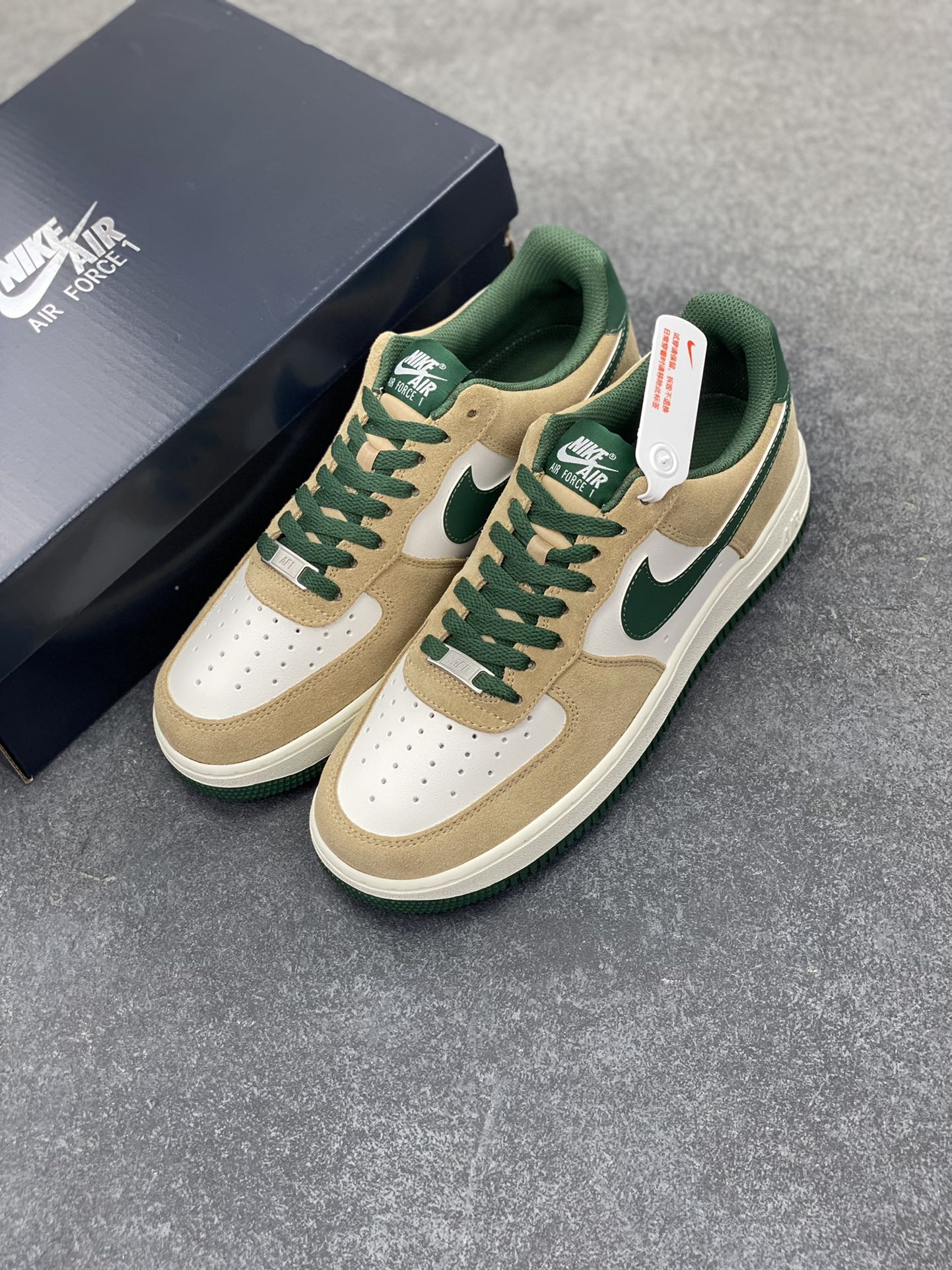 图片[8]-Nike Air Force 1 Low 灰白棕 原楦头原纸板 打造纯正空军版型 专注外贸渠道 全掌内置蜂窝气垫 原盒配件 原厂中底钢印、拉帮完美 货号：FQ8714-203 尺码：36 36.5 37.5 38 38.5 39 40 40.5 41 42 42.5 43 44 44.5 45-选品中心