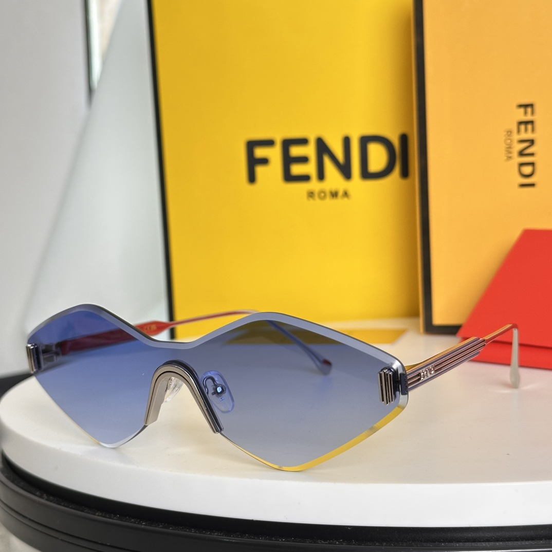  ‼️FEND*✨✨✨MODEL：FE 0440/S✨✨ SIZE：145口0-142✨✨✨