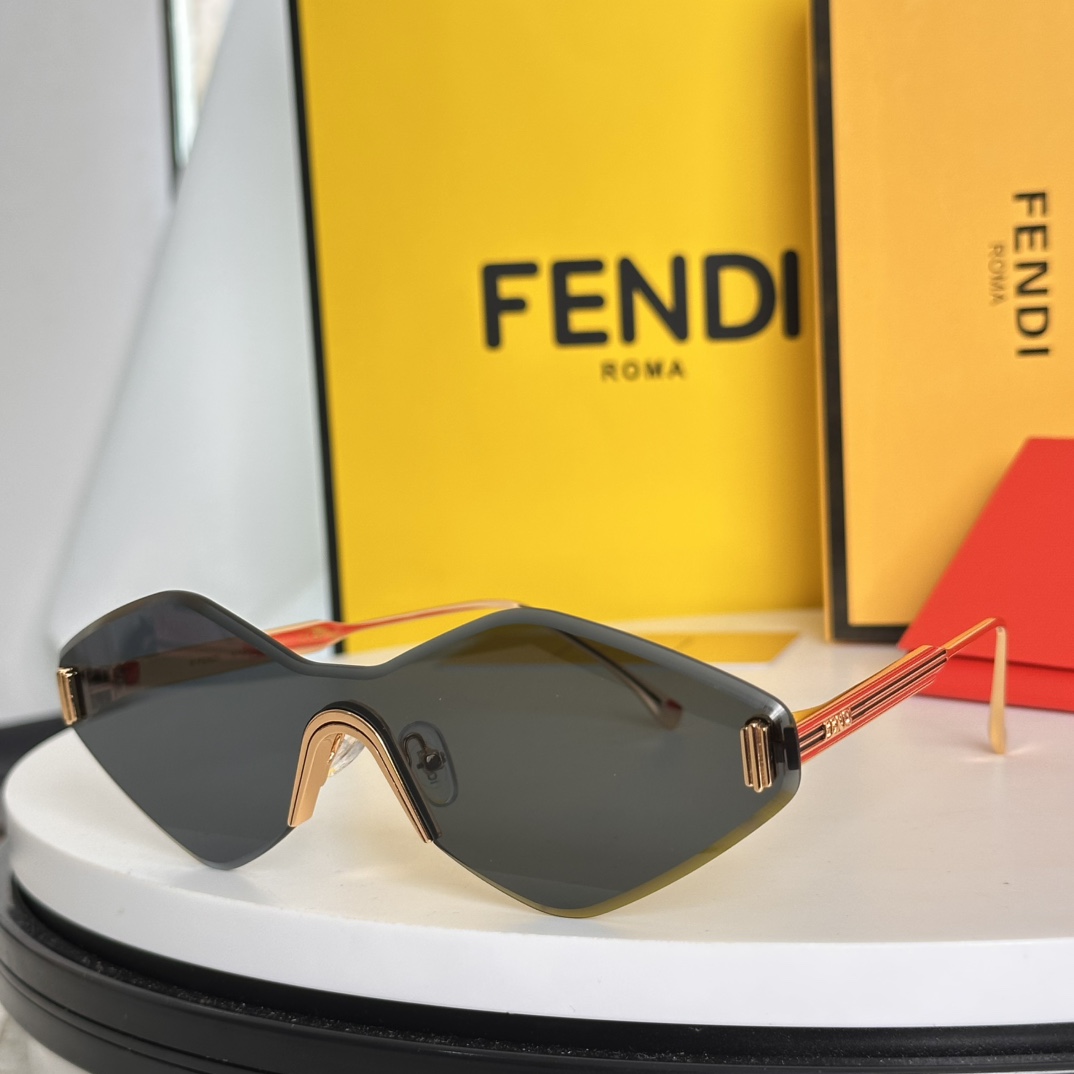  ‼️FEND*✨✨✨MODEL：FE 0440/S✨✨ SIZE：145口0-142✨✨✨