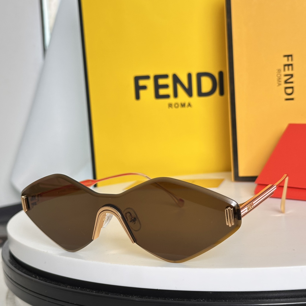  ‼️FEND*✨✨✨MODEL：FE 0440/S✨✨ SIZE：145口0-142✨✨✨