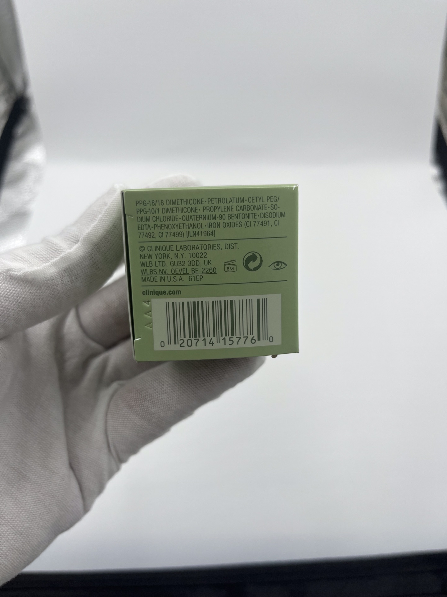 专柜品质/45💰包邮
倩碧水磁场眼霜15ml！功效:加速骨胶原生成，恢复眼部肌肤细致光滑减淡黑眼圈，舒缓肌肤，缓解眼部浮肿，卓越的滋润效果，缓解眼部干燥，一定程度淡化细纹，加强眼部肌肤抵抗力。