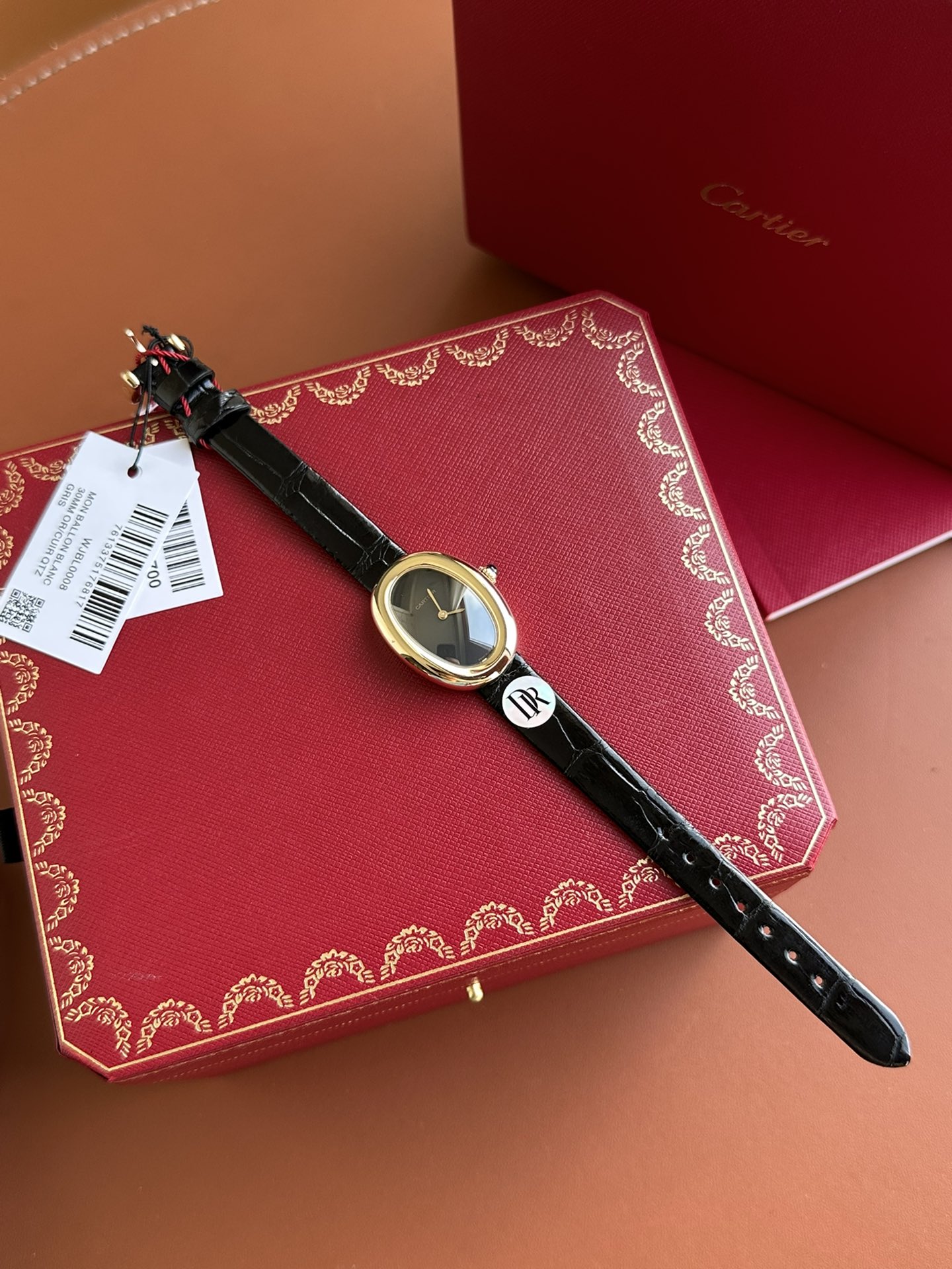 Cartier Baignoire Series Quartz Watch, 32x26mm, Black Alligator Leather Strap 2 i1749564670 4421 0