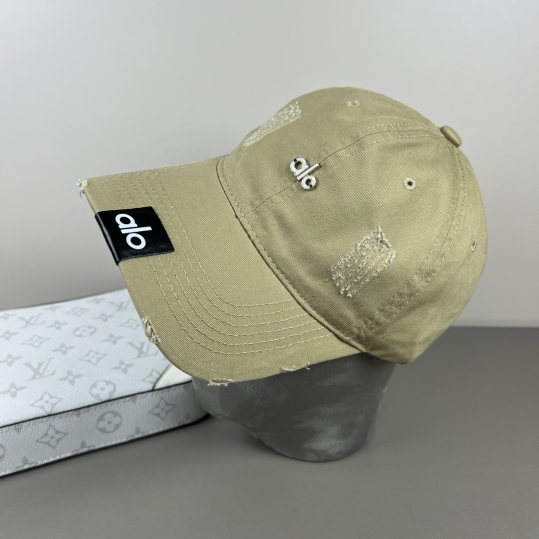 NO:348547,Alo Yoga's latest fashionable and avant-garde casual design style, wearing the head is so easy to see, it's finely made, the same style as men and women!  Hat Straw Hat Fisherman Hat Baseball Hat, Hats, espadrilles, hatsAlo Yoga 最新时尚前卫的休闲设计风格,戴上头就是这样好看看哦,做工精细,男女同款！帽子草帽渔夫帽棒球帽,帽子,espadrilles,hats,hat