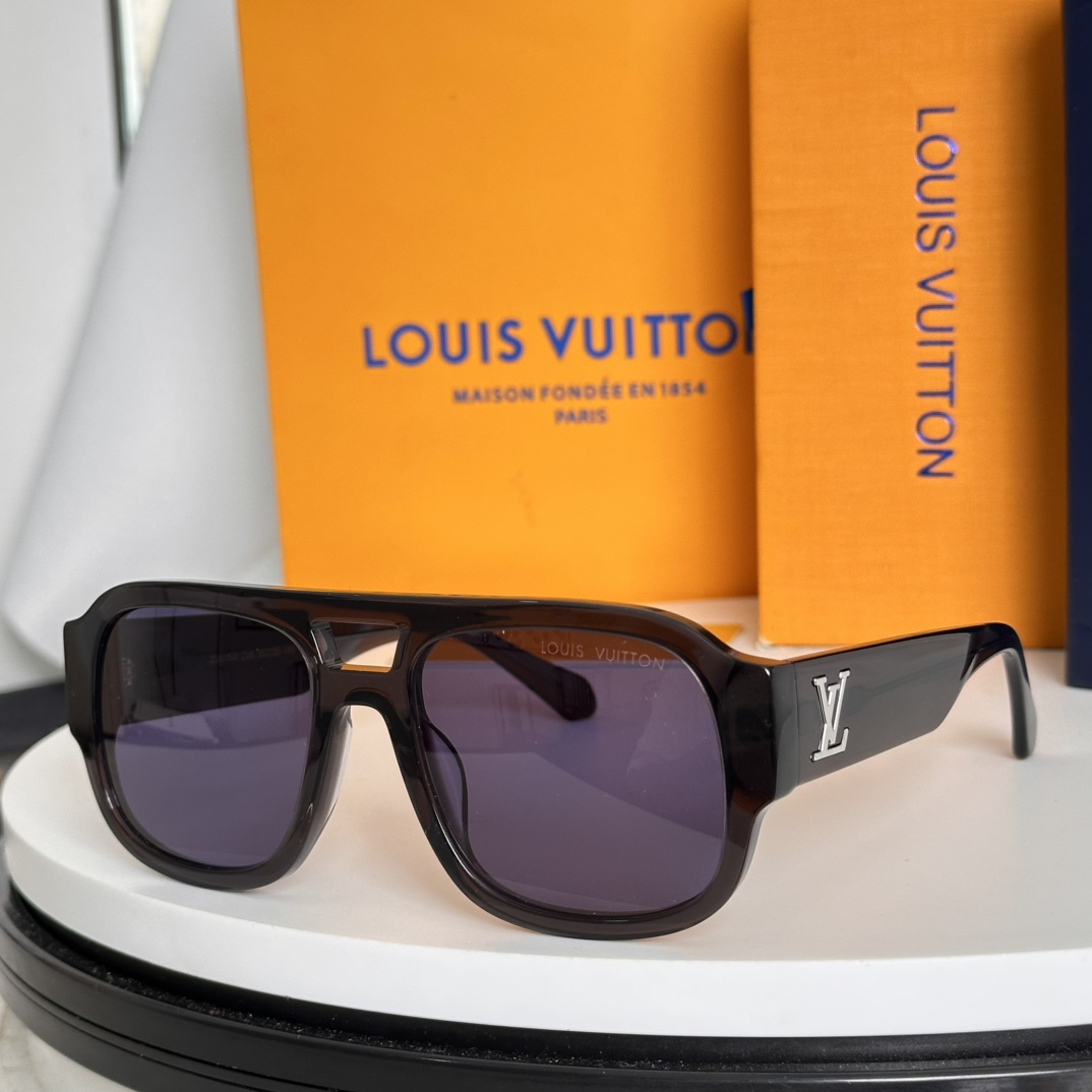  ‼️【LOUIS VUITTO*】
原版一比一，路易威*Z2613W，size 53口20-145
本